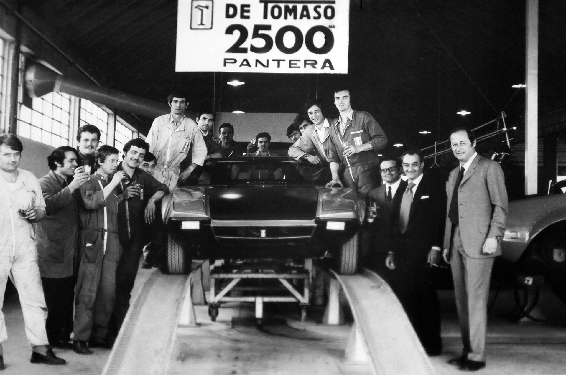 Drivers Becoming Constructors: Alejandro de Tomaso