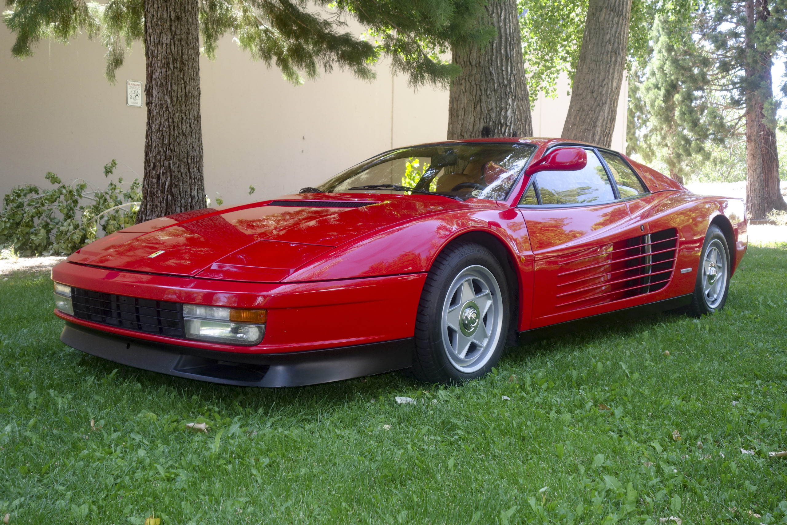 1985-Ferrari-Testarossa-Monospecchio- 0-scaled