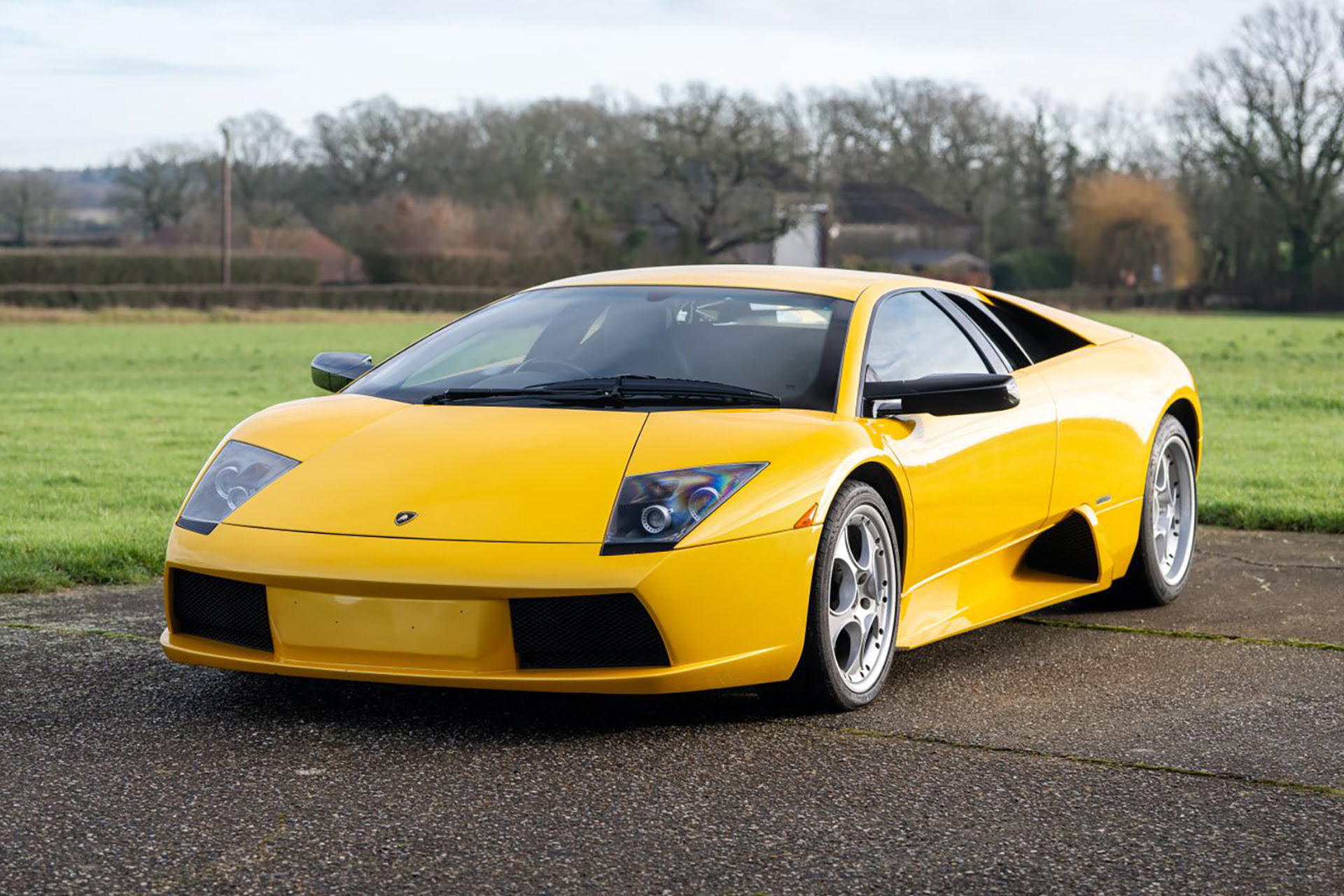 A remote island? Bonhams at the Goodwood Members Meeting