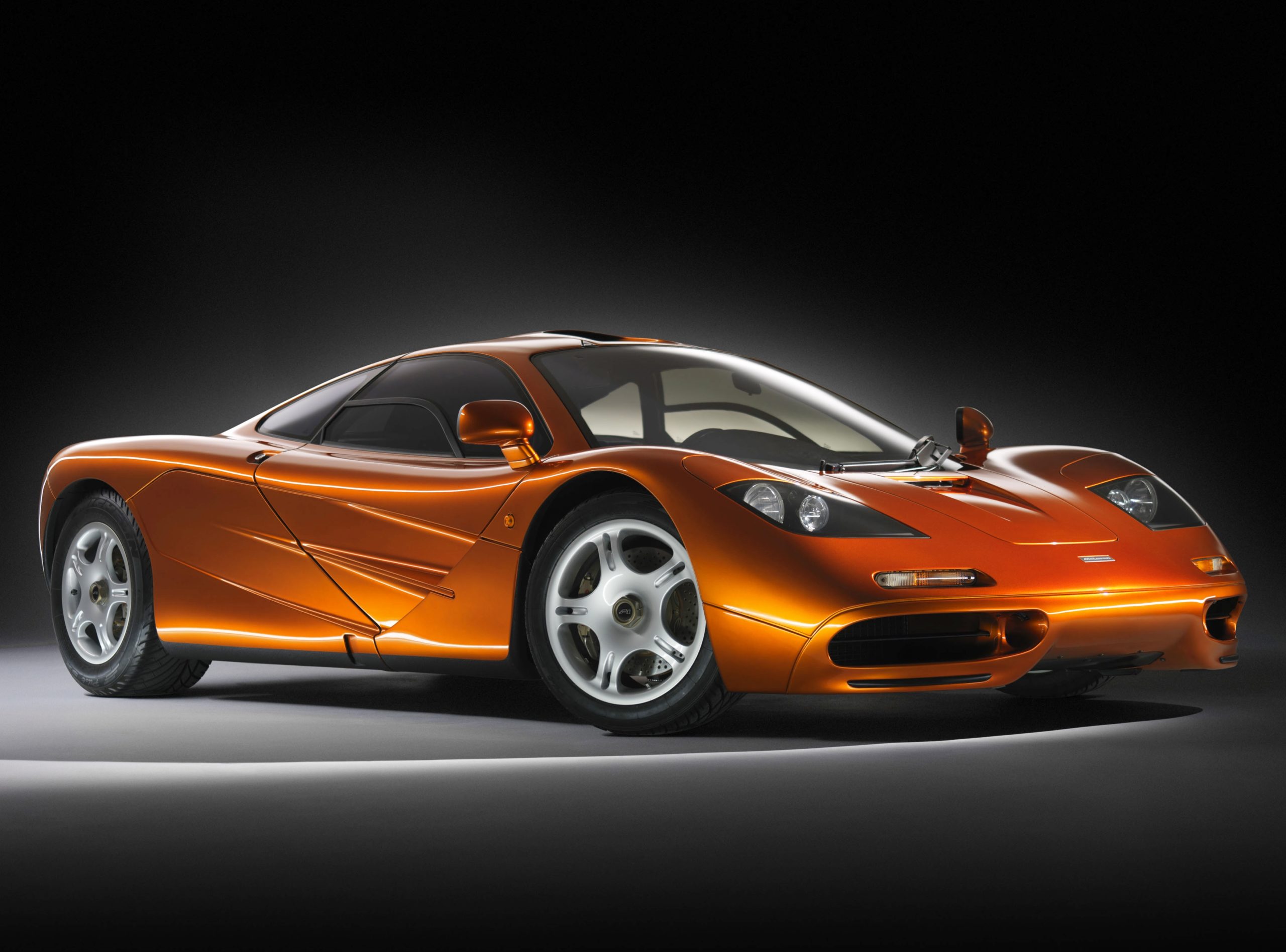 Large-6708-McLaren-F1-scaled