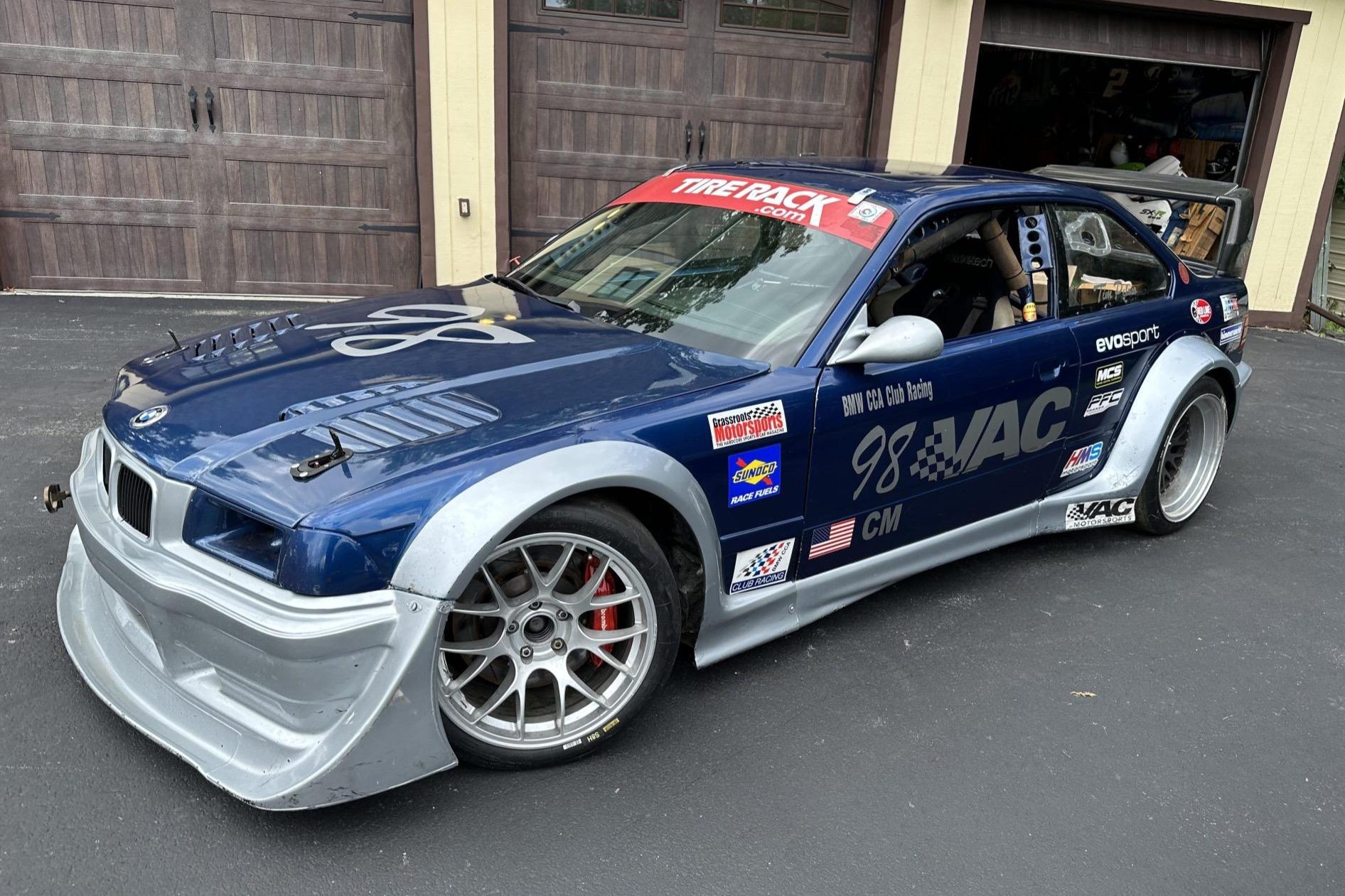 M3 Race Car image 4