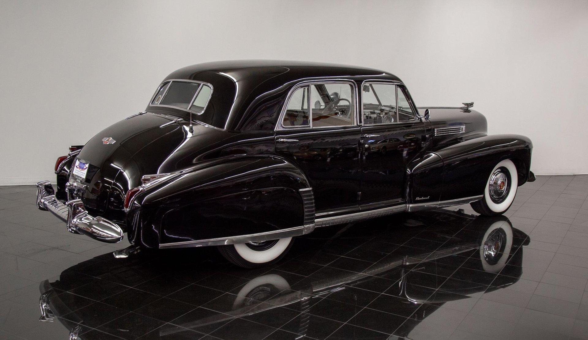 SIXTY-SPECIAL FLEETWOOD image 4
