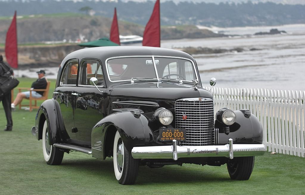 TOWN CAR SERIE 38-9053 V16 image 3