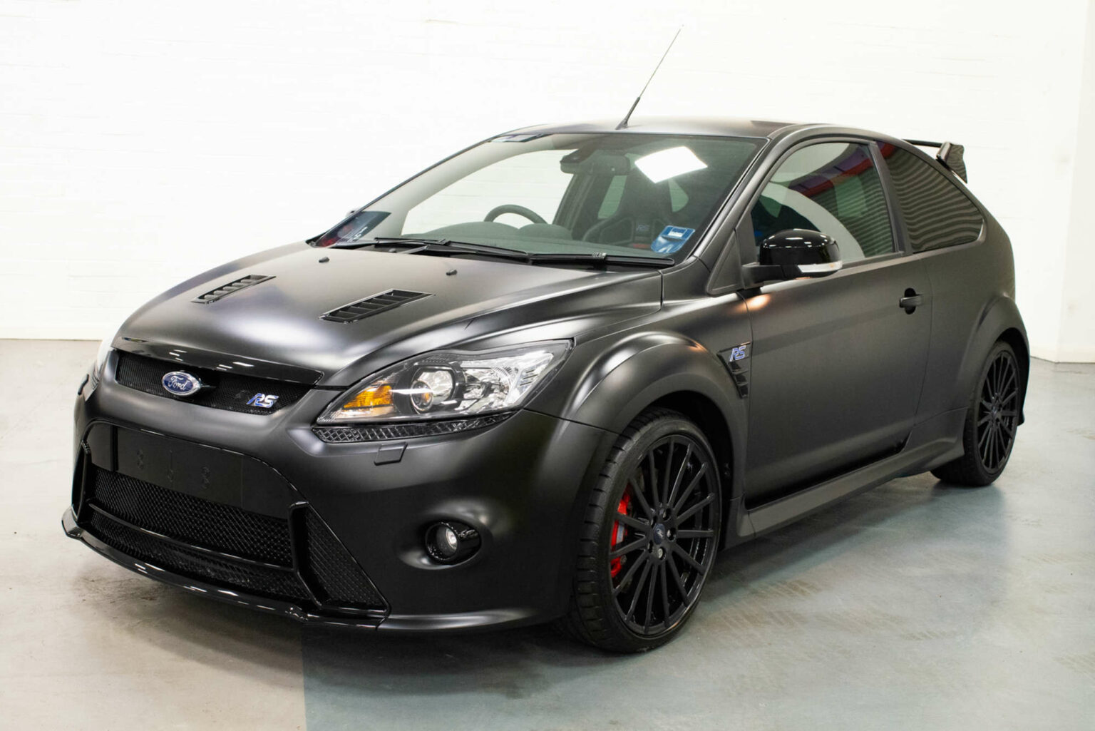 10-2010-Ford-Focus-RS500-1536x1025