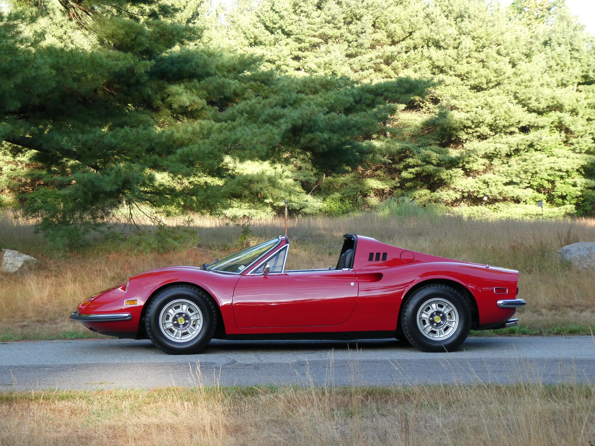 Dino 246 GTS Spyder image 3