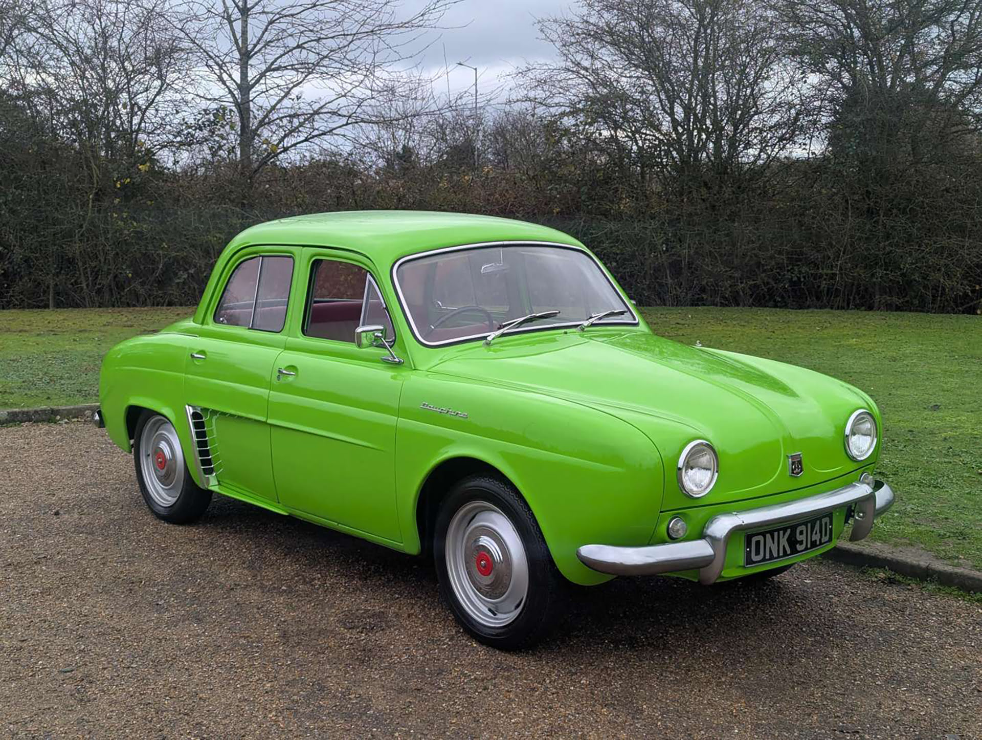 The Fortune of Being English: True Bargains at Iconic and ACA image