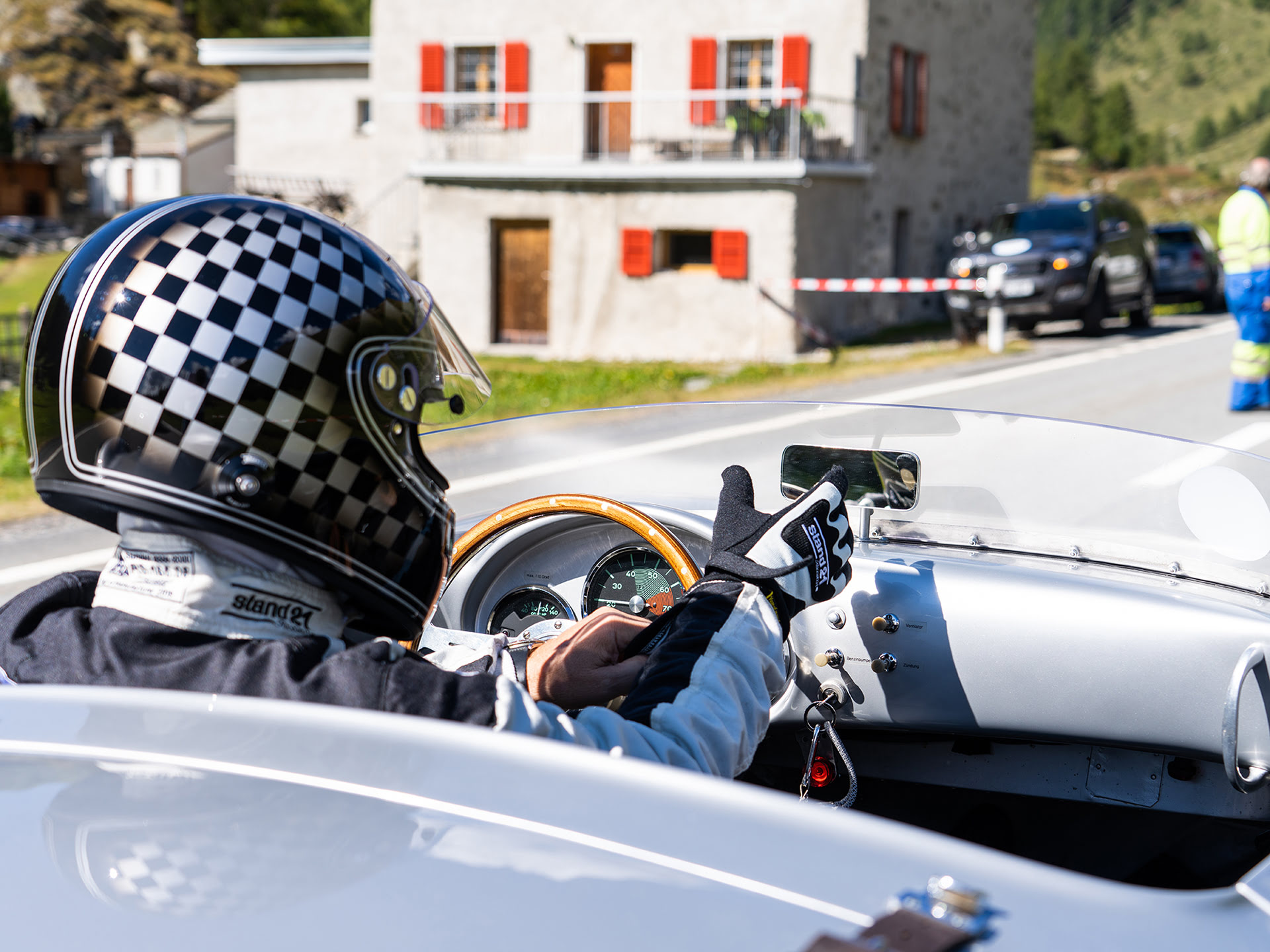 Conquering the Bernina Pass: Essential Tips for an Unforgettable Drive image