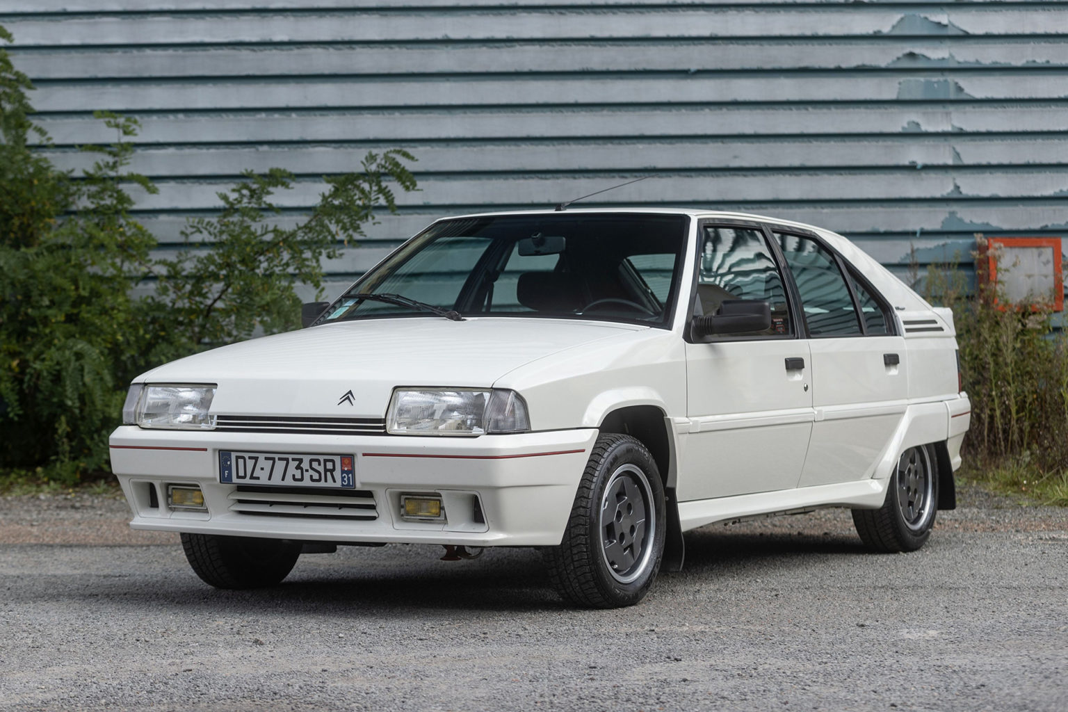 8-1992-Citroën-BX-16S-1536x1024