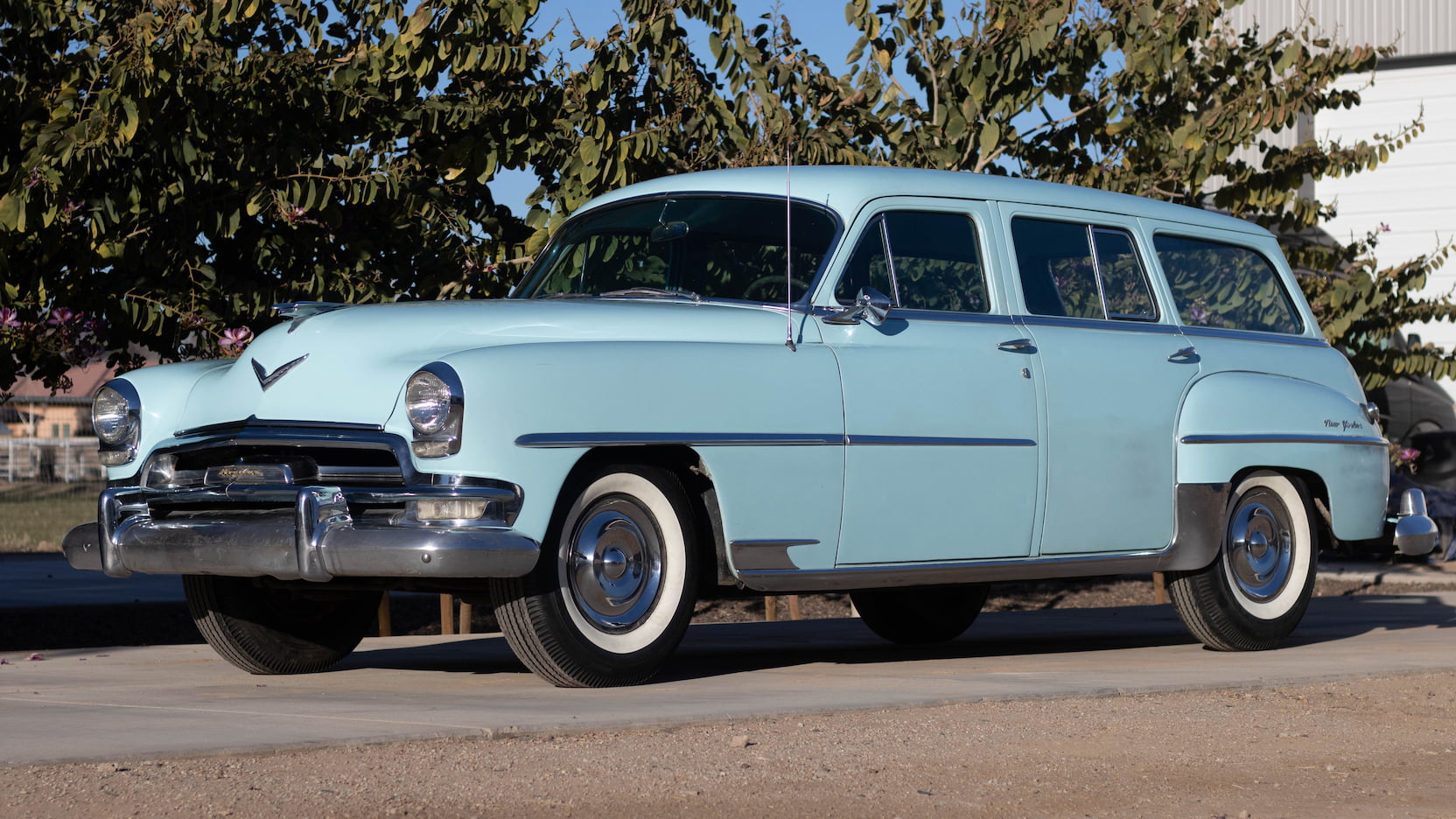 7-1954-Chrysler-New-Yorker-Town-Country-Wagon