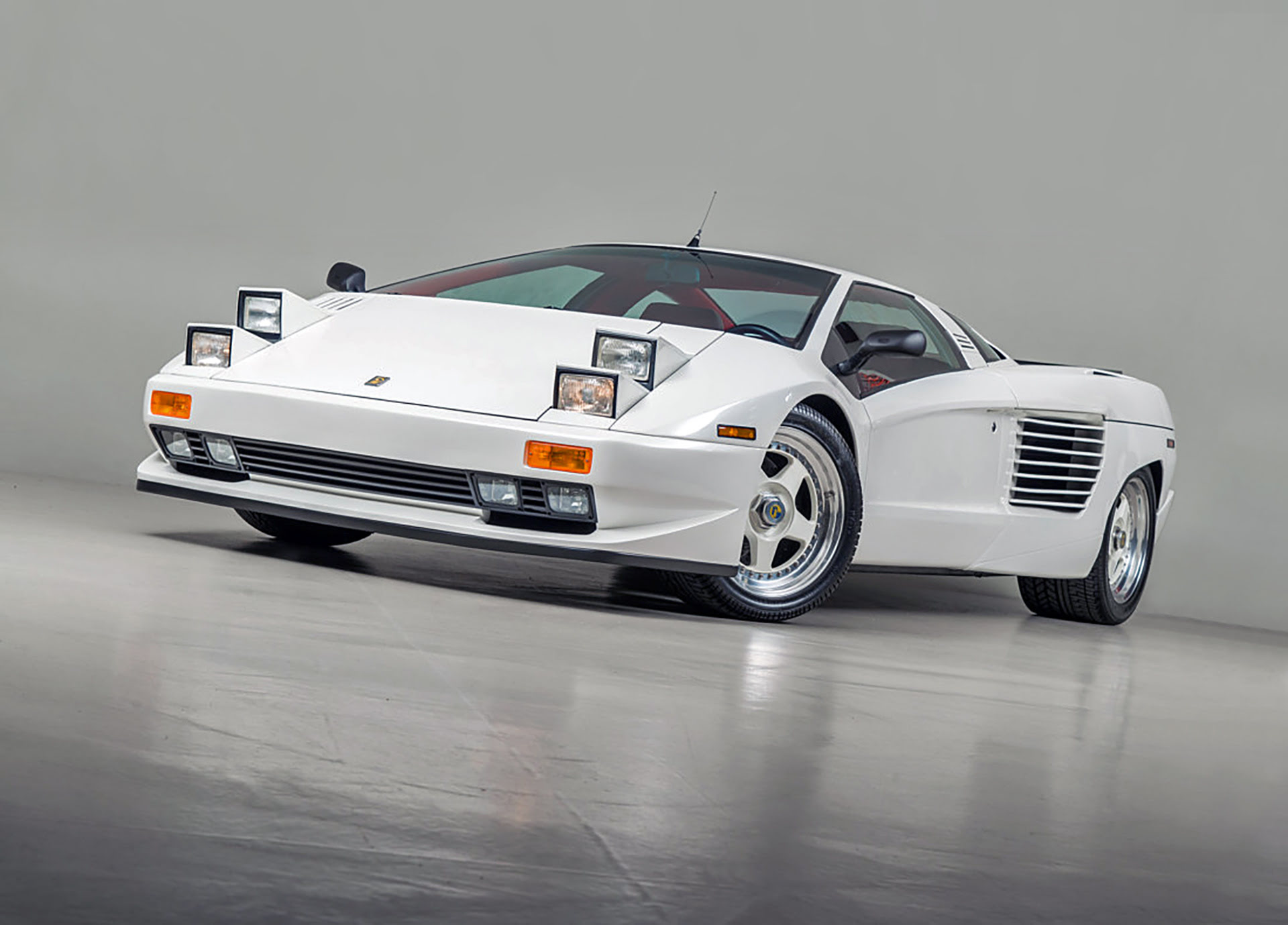 Broken Dreams: Cizeta-Moroder V16 T. 16-cylinder melody image