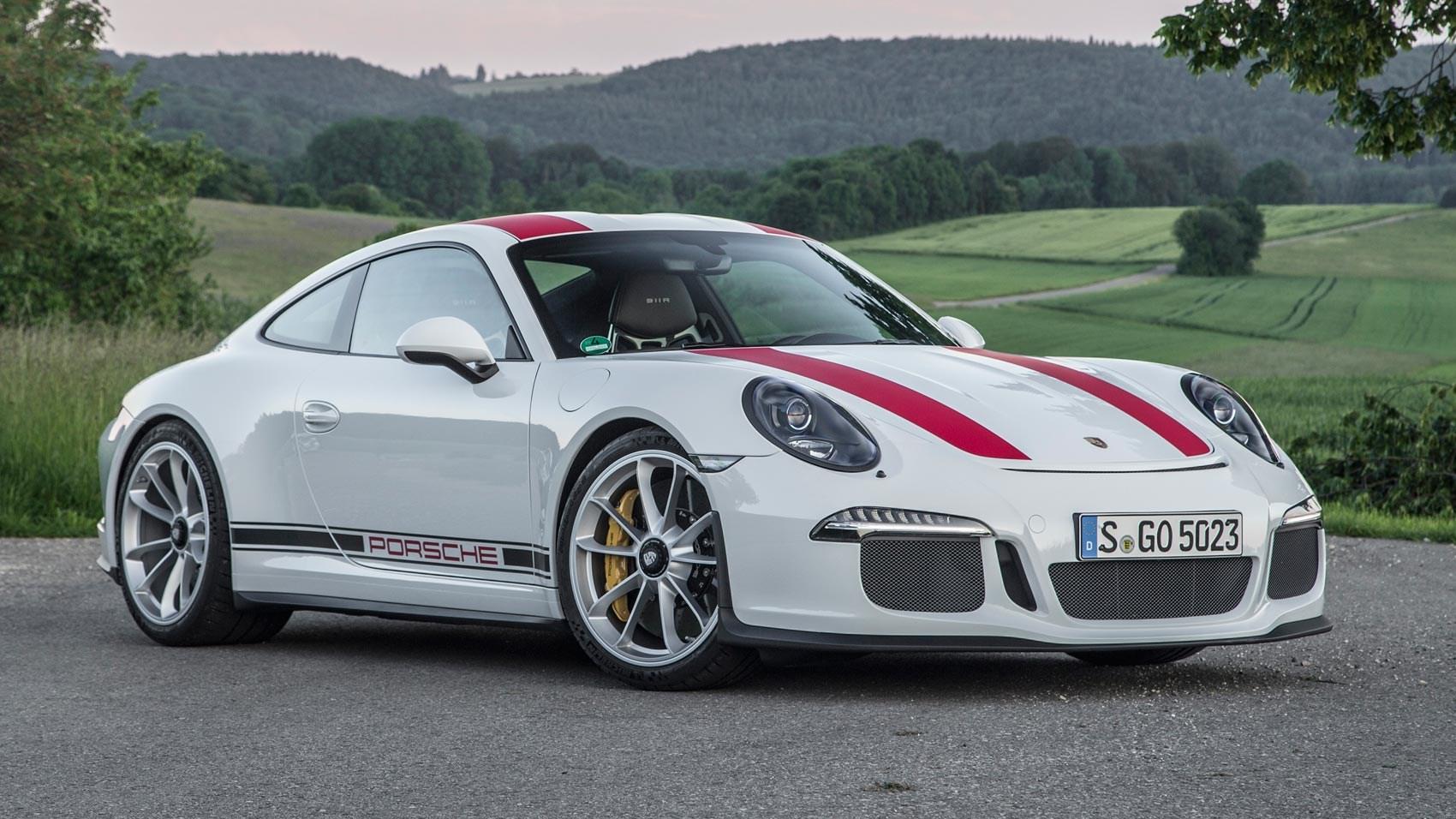 911 R image 4