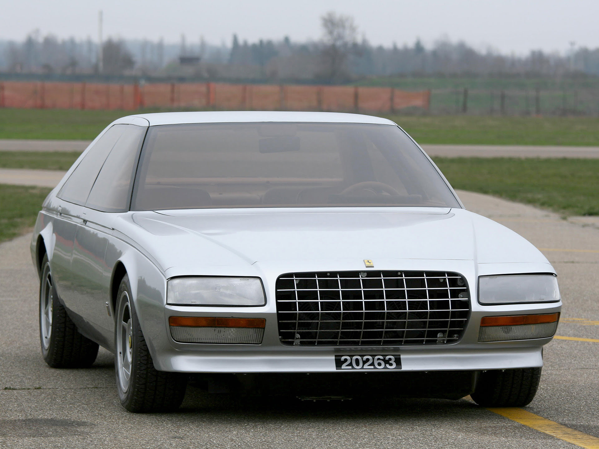 Broken Dreams: Ferrari Pinin. The temptation of a four-door - 1