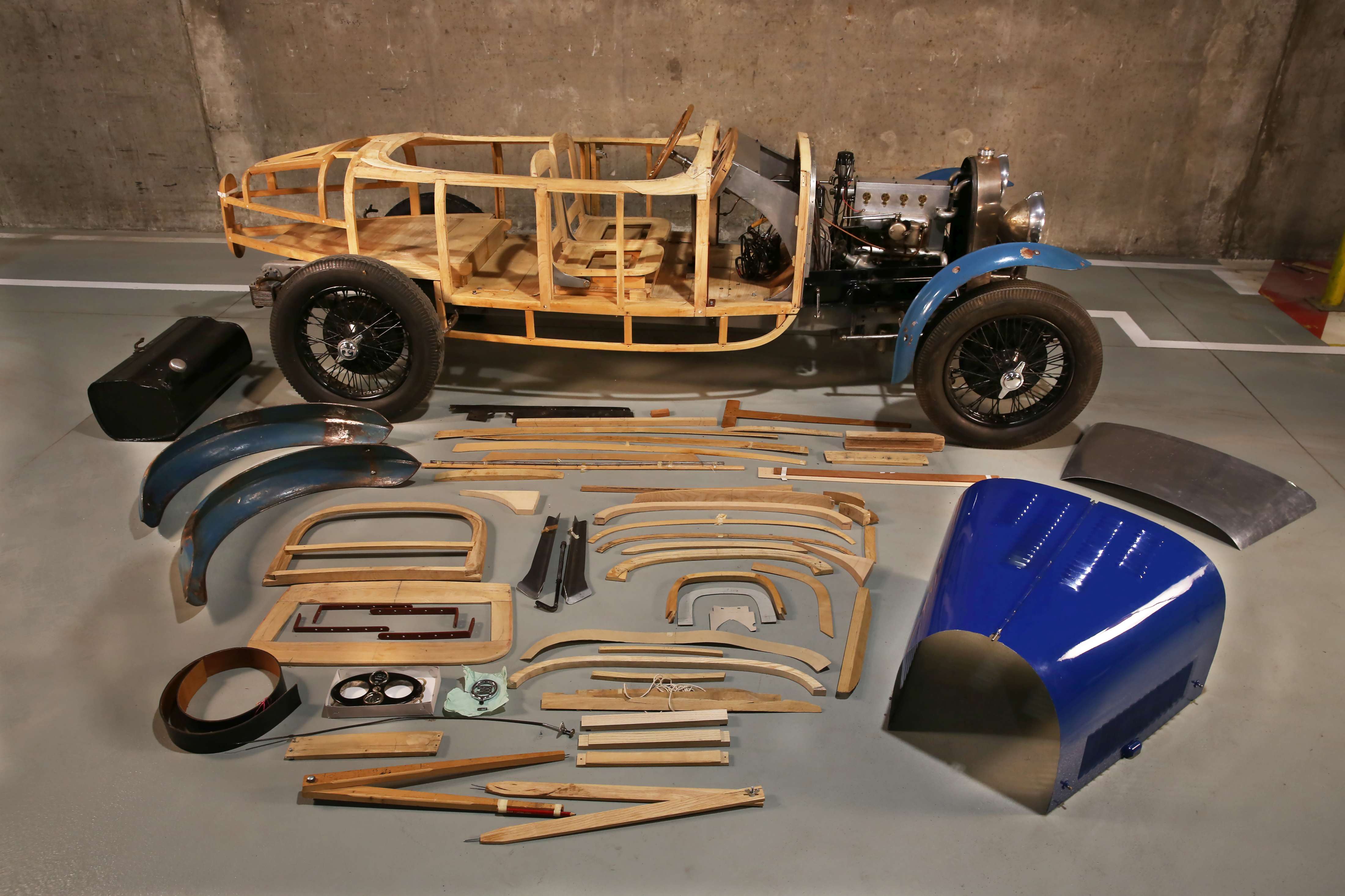 The mystery of barn finds: A very special Bugatti trio in Belgium - 1
