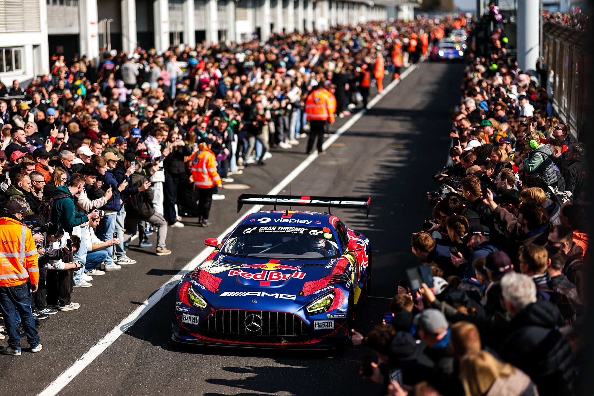Heroic Max Verstappen to Take On the 24 Hours of the Nürburgring