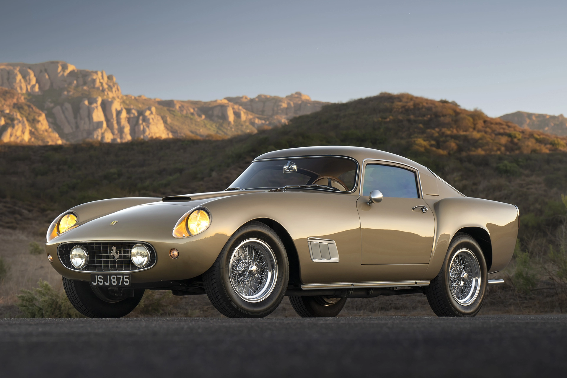 RM Sotheby’s Phoenix Auction: Record Sales for Classic Cars and Youngtimers