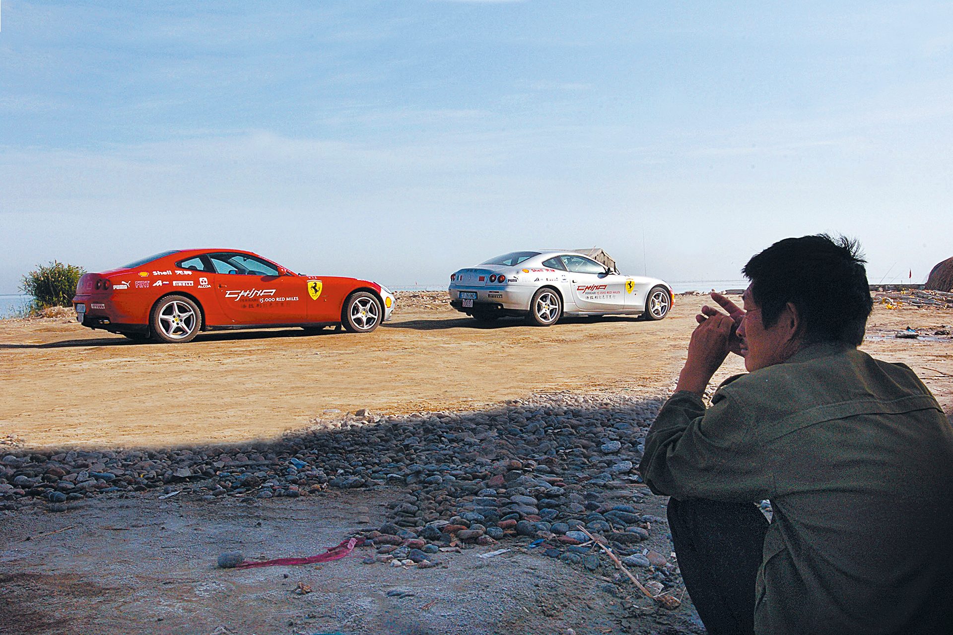 Ferrari: Courage. The incredible 15,000 miles in a China that didn't yet exist. image