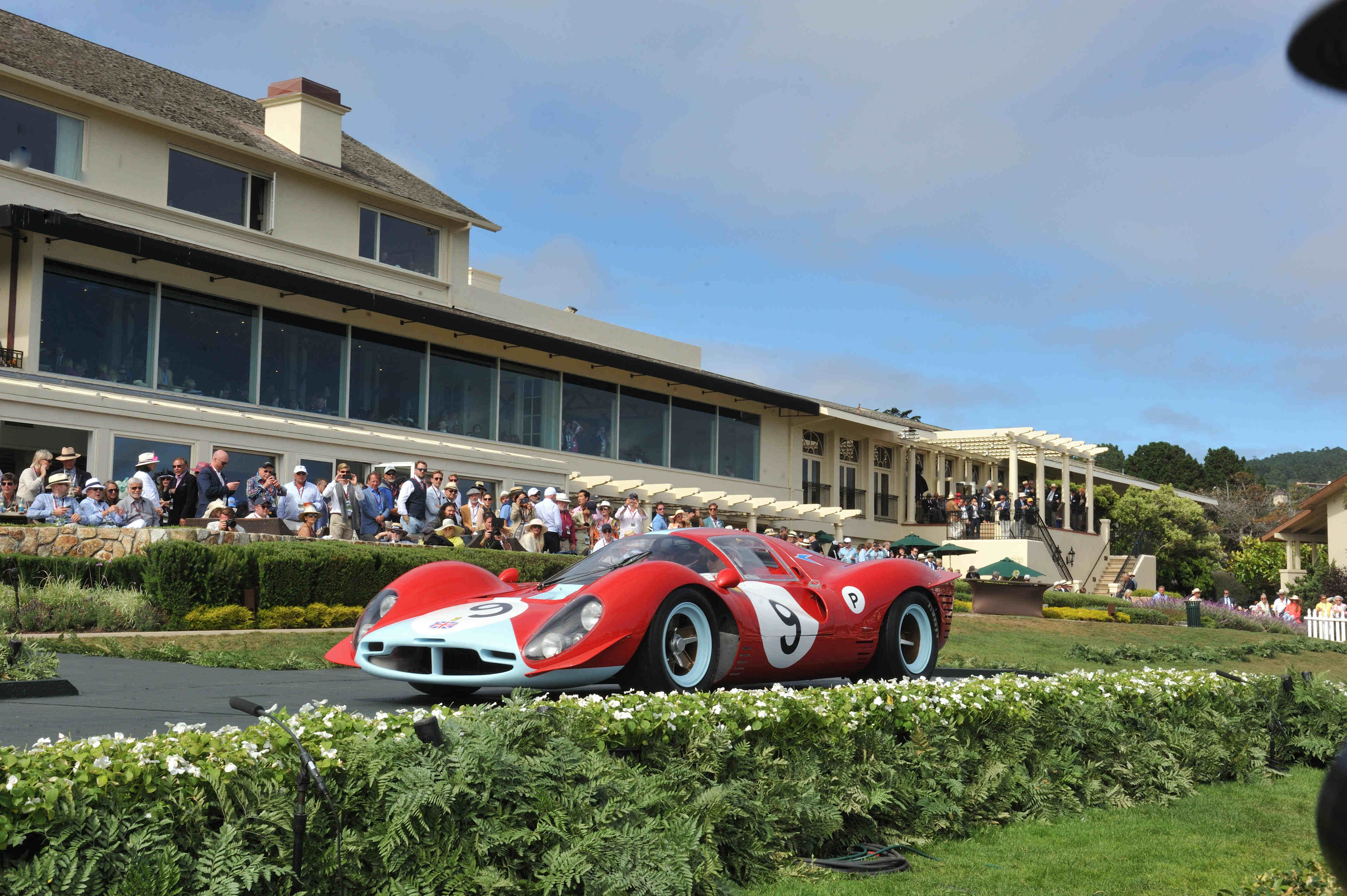 Monterey: a new record. Beyond Comparisons, Pebble Beach auctions continue to fuel a strong passion image