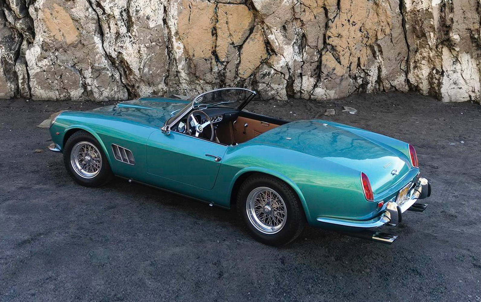 3-1962 Ferrari-250-GT-SWB-California-Spider