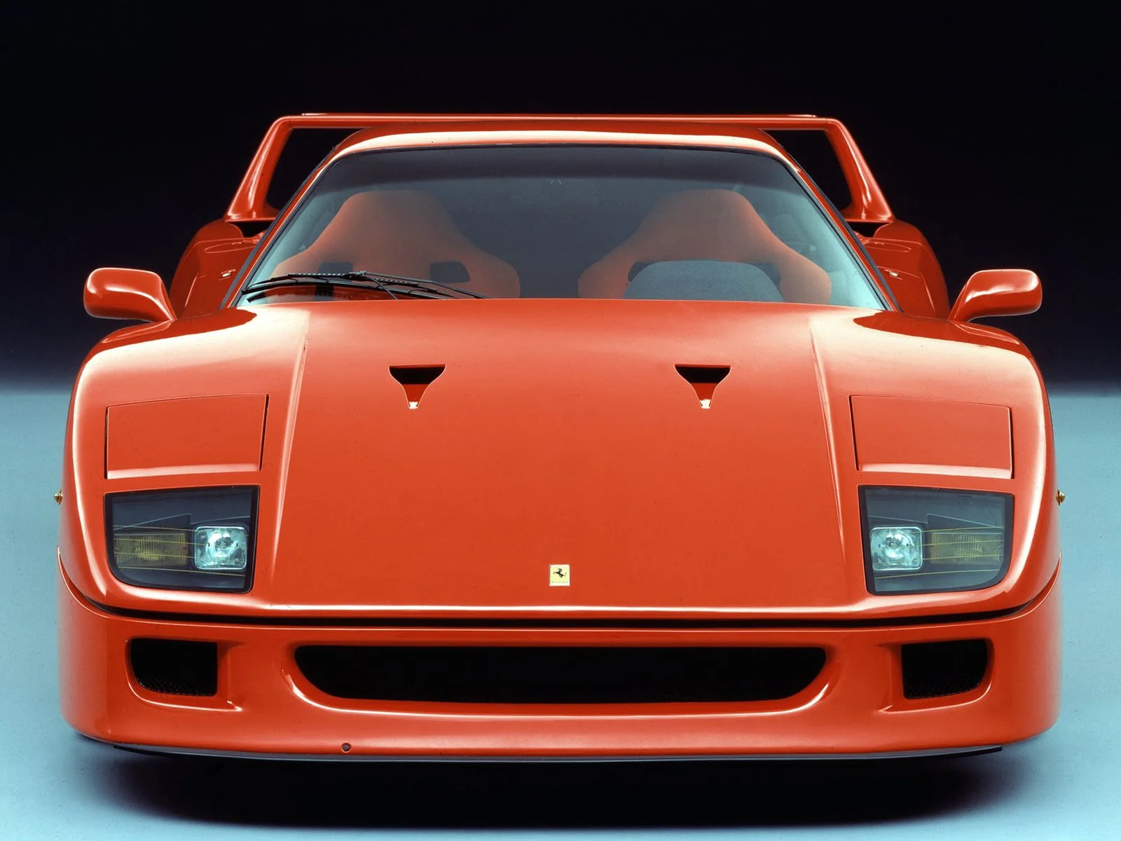 F40. Enzo's last Ferrari - 1