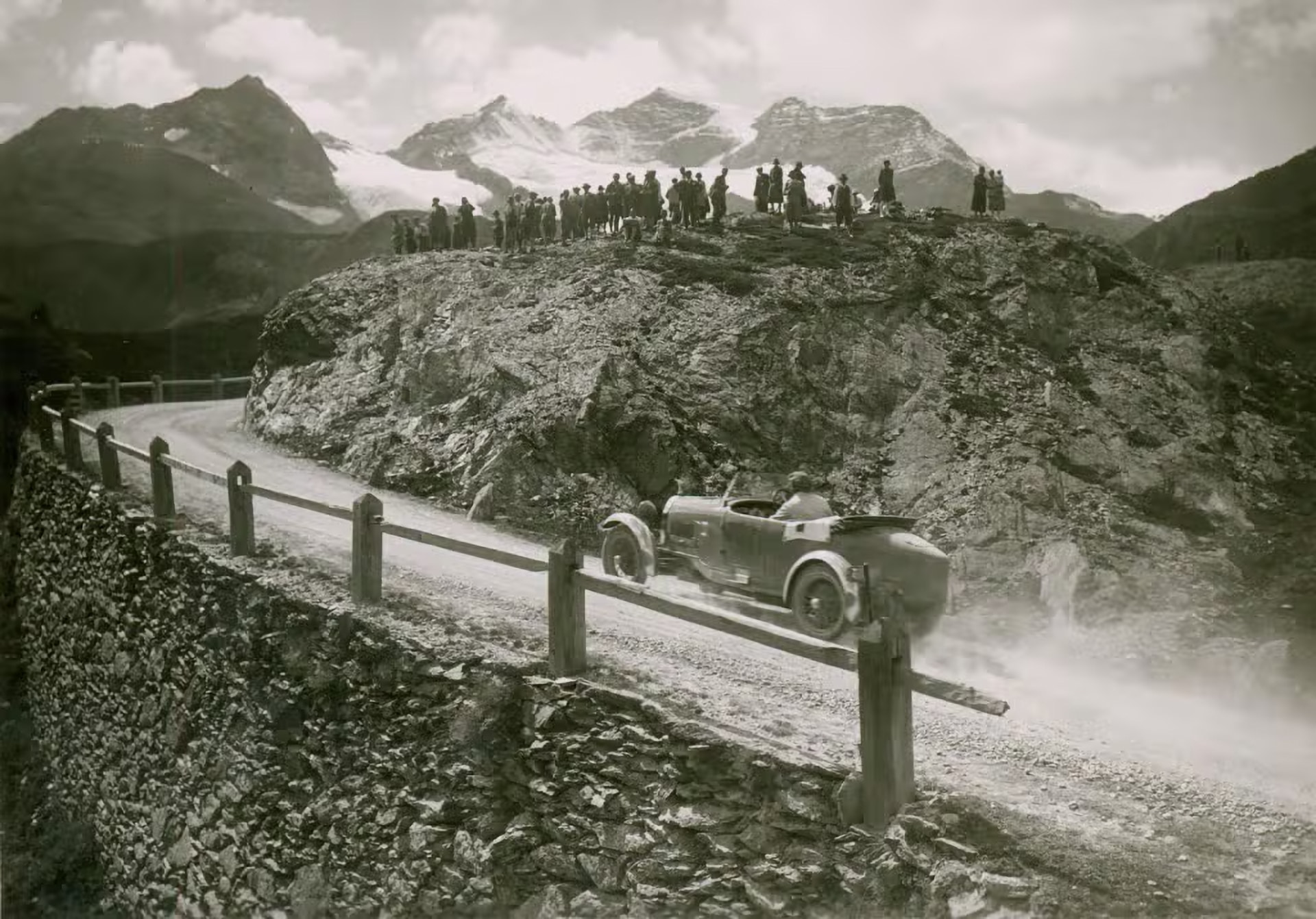 1_Bernina Gran Turismo Hans Stuck