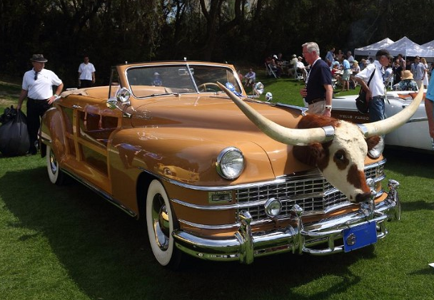 Town and Country Convertible image