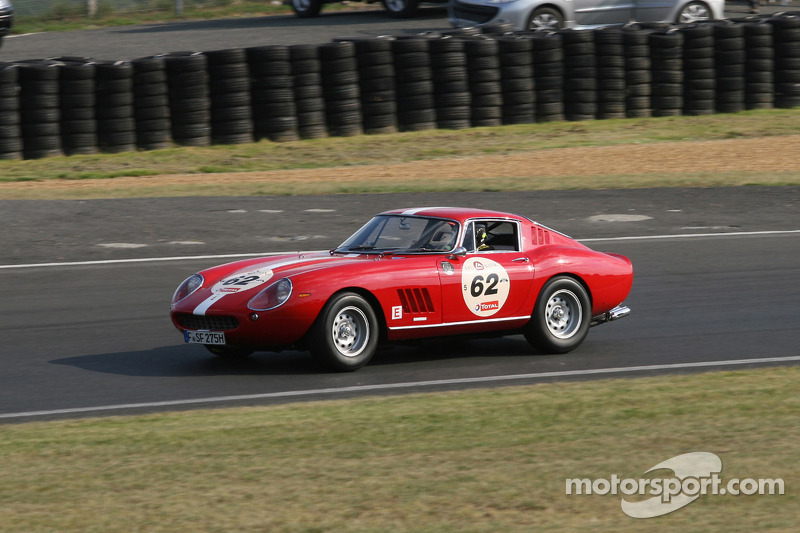 330 GTS image