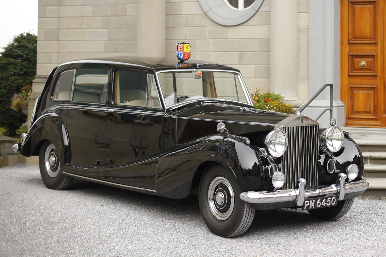 10-1954-Rolls-Royce-Phantom-IV-Limousine-Princess-Margaret-1536x1024