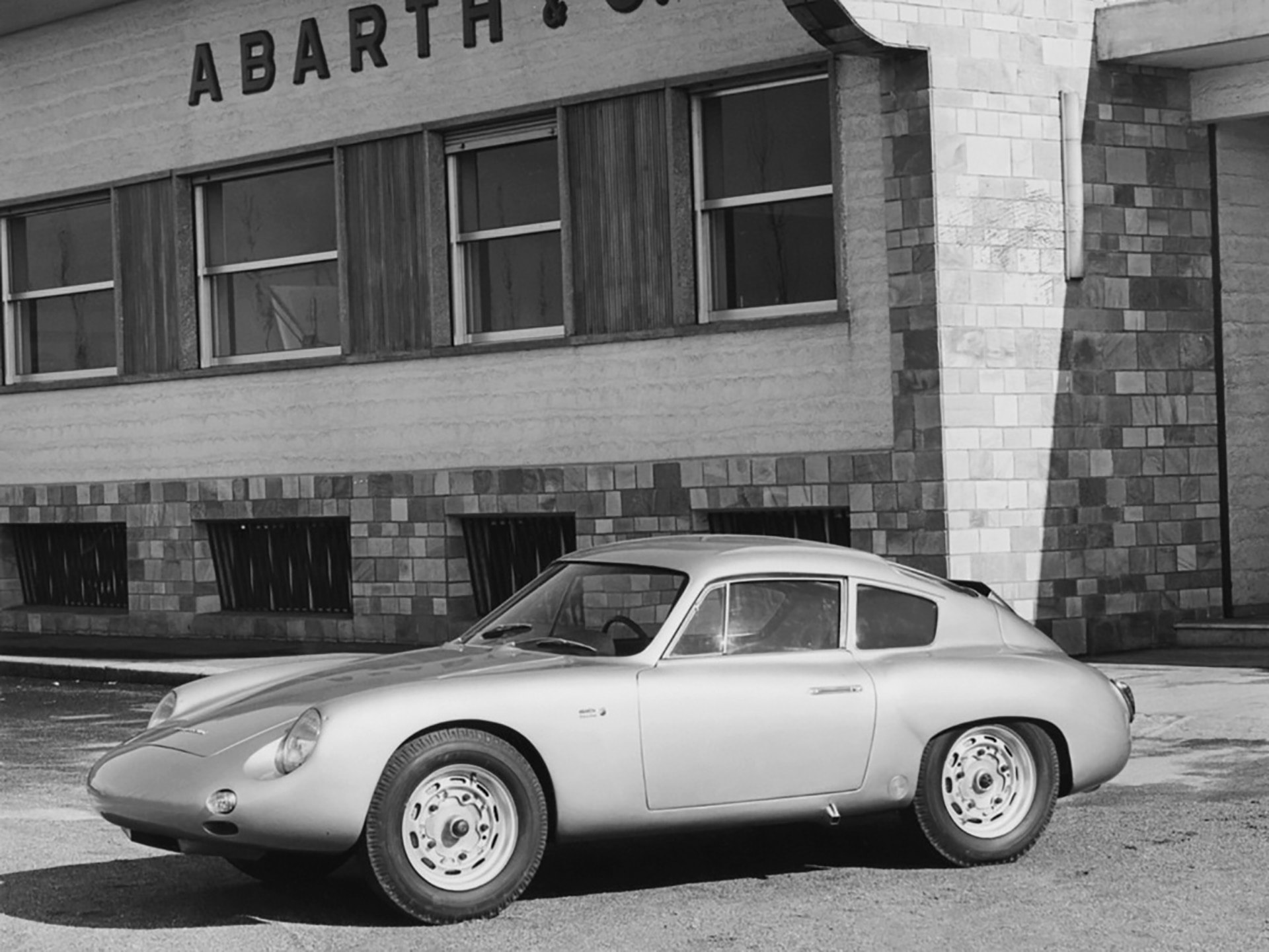 Porsche's Technological Innovations Part 6 - 1