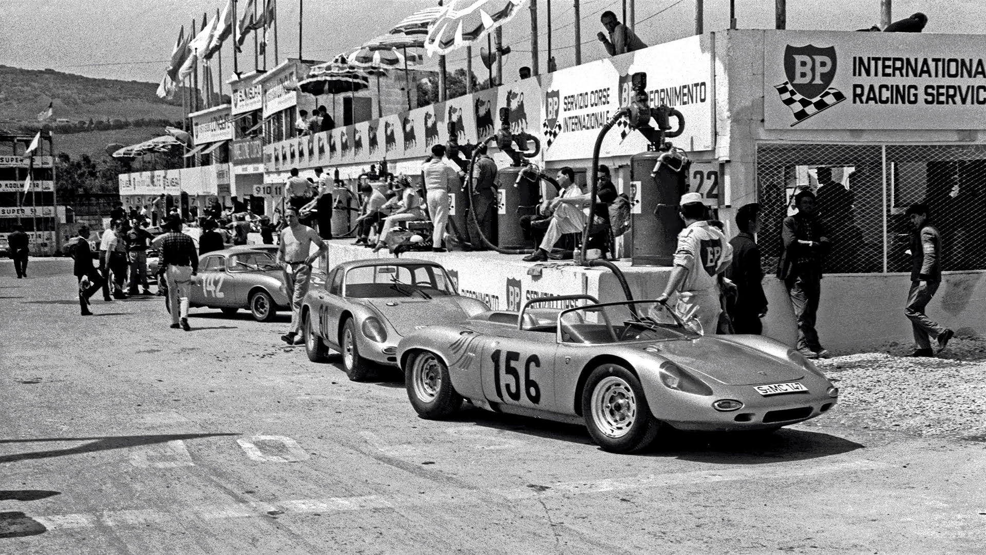 Porsche's Technological Innovations Part 9 - 1