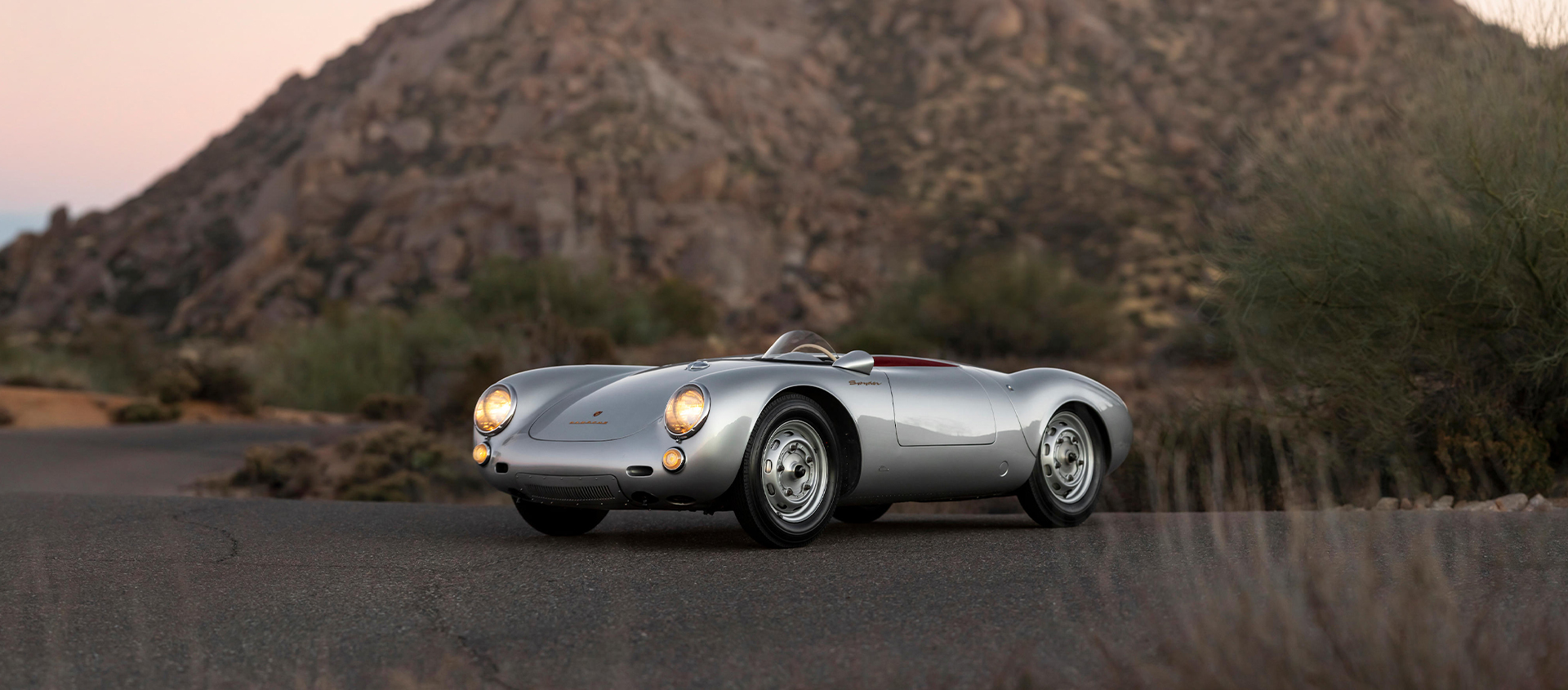 Amelia auctions: pre-wars and supercars image