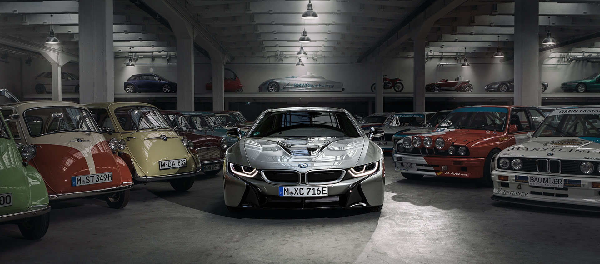 BMW i8. Praise to the vision