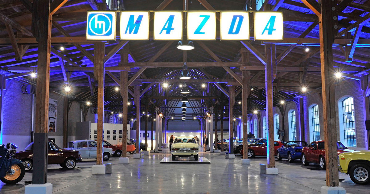MAZDA CLASSIC - AUTOMOBIL MUSEUM FREY image