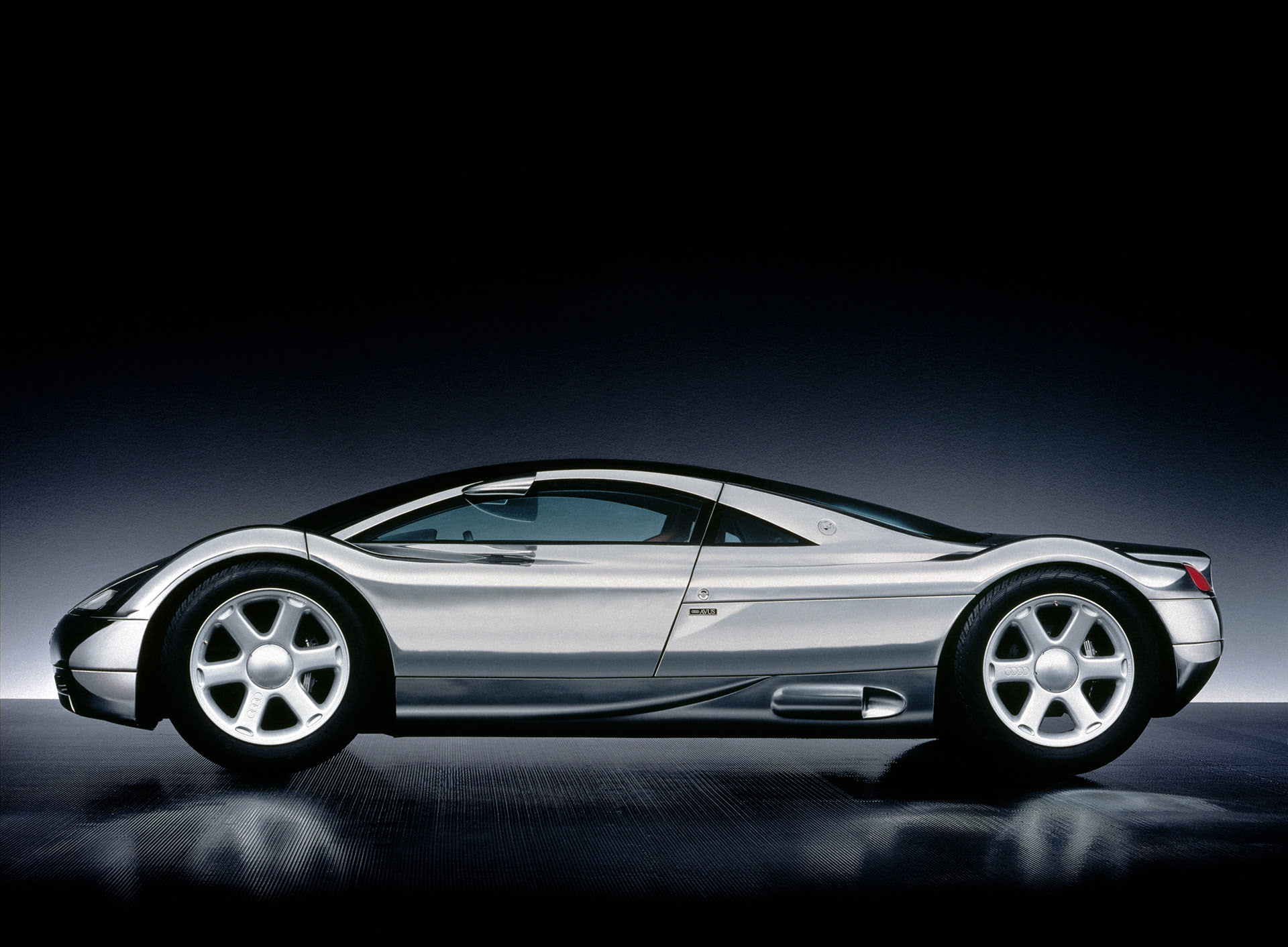 Audi Avus. The art of aluminium - 1