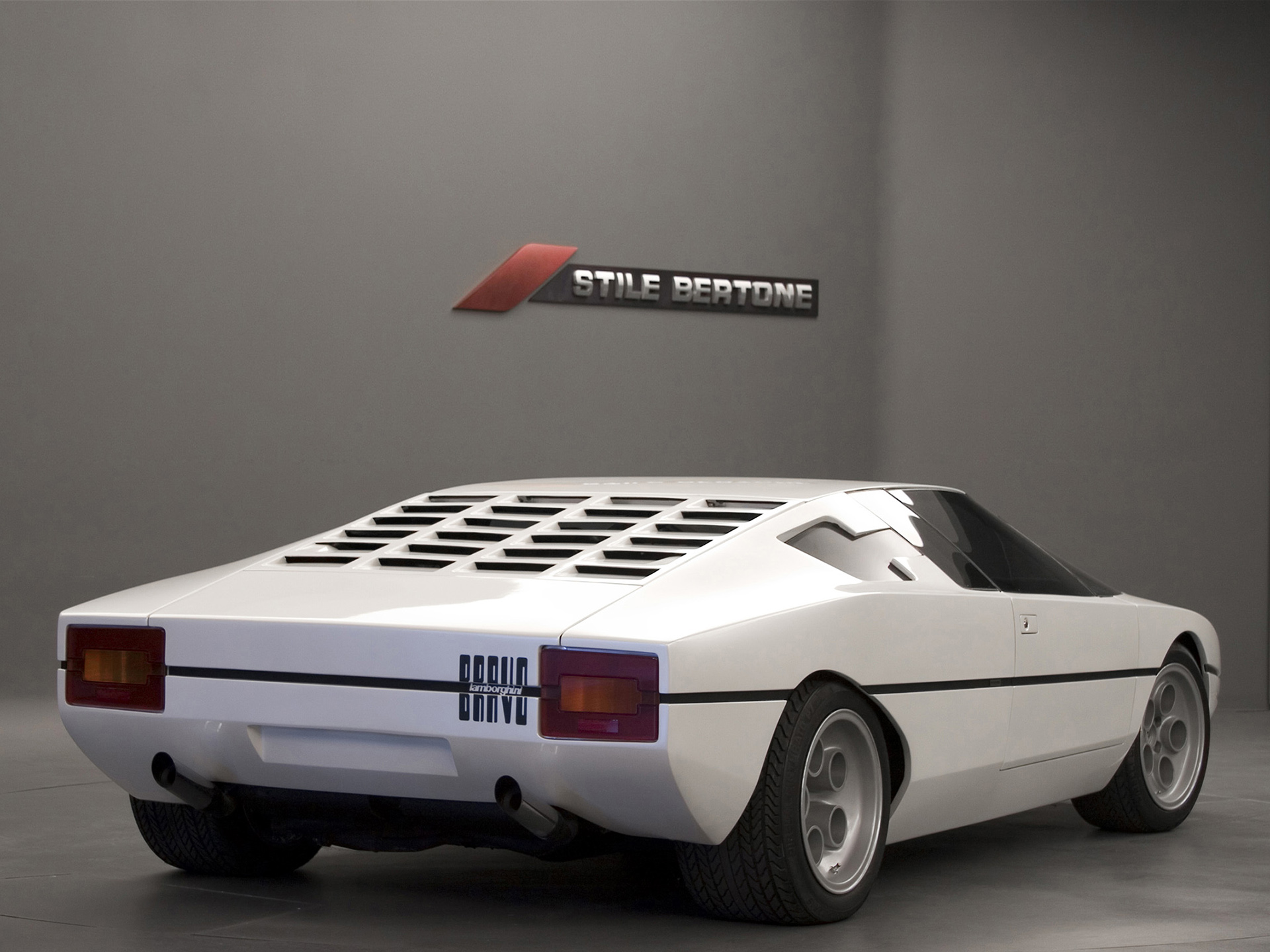 Broken Dreams: Lamborghini Bravo. A Missed Opportunity - 1