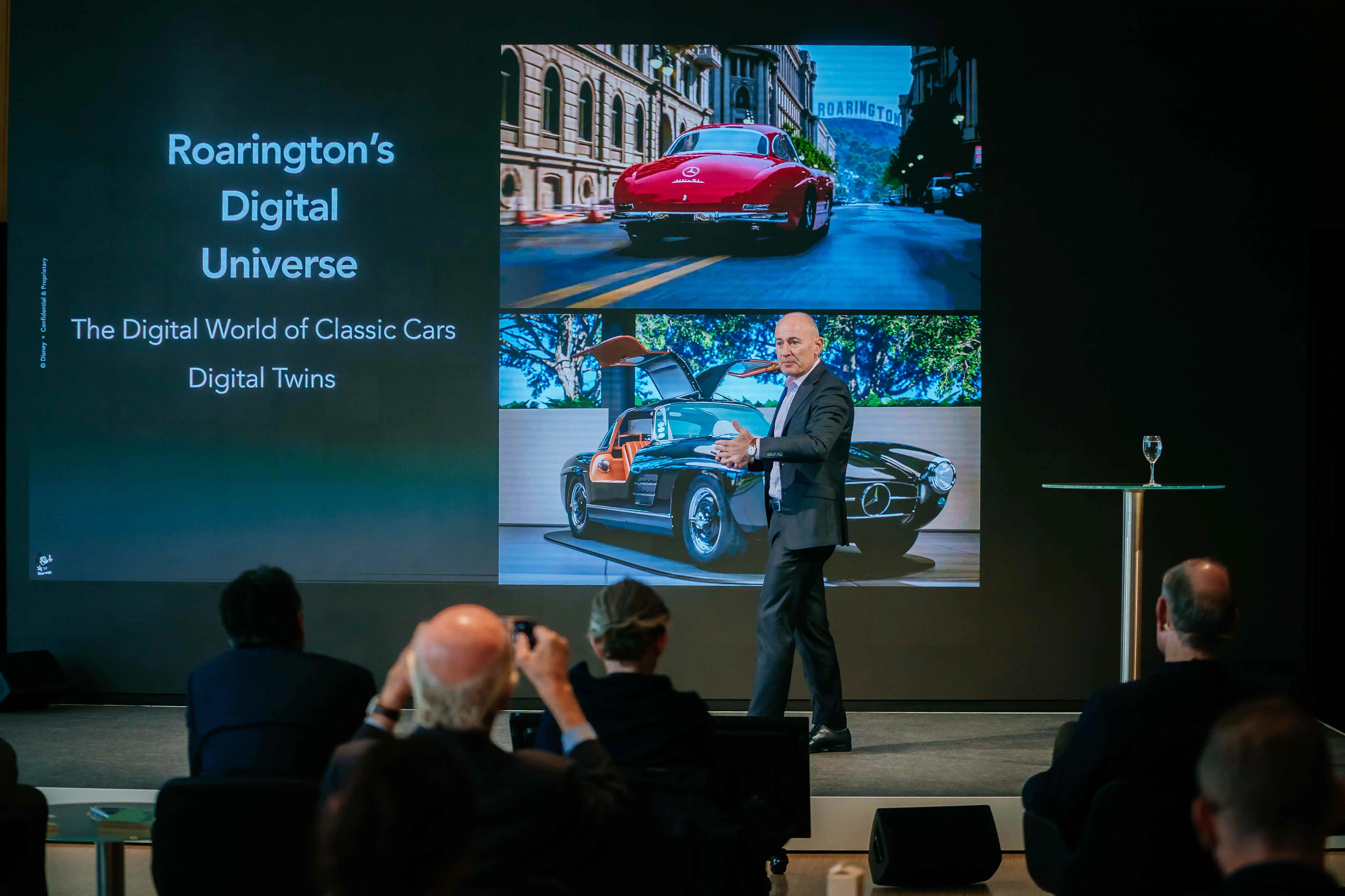 Mercedes-Benz and Roarington: A Journey from the Past to the Future - 1