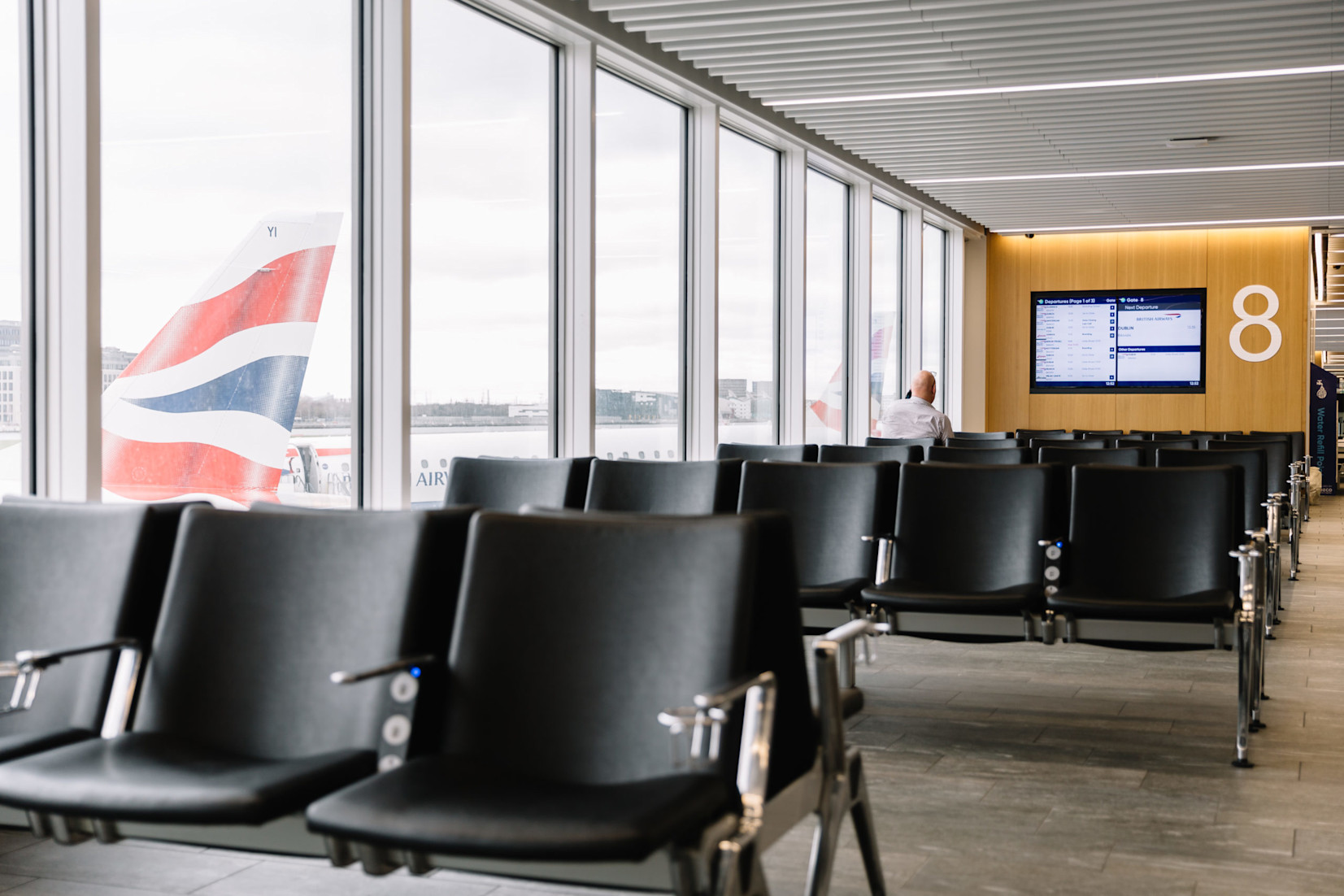 Seating & Power Image