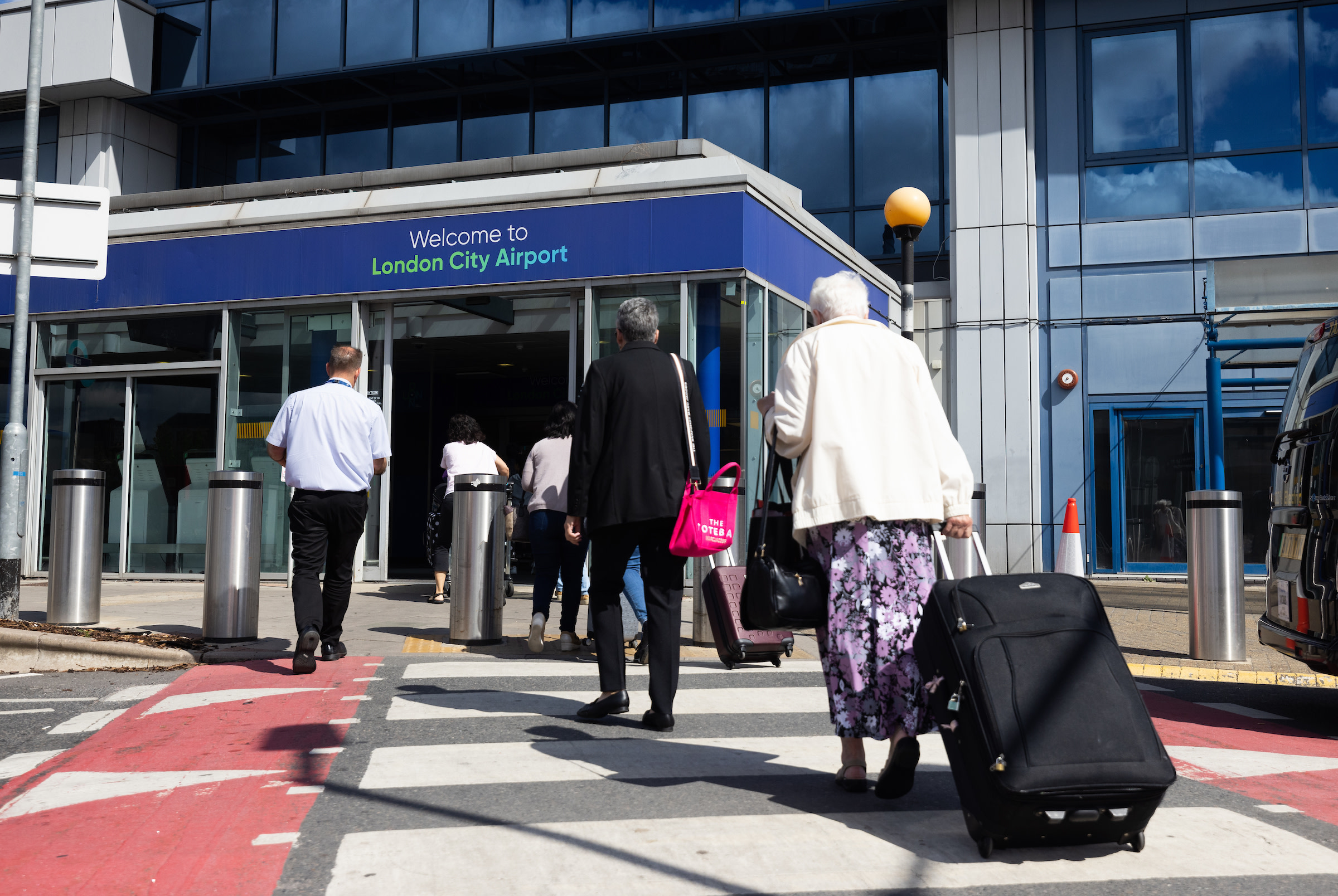 passengers arriving