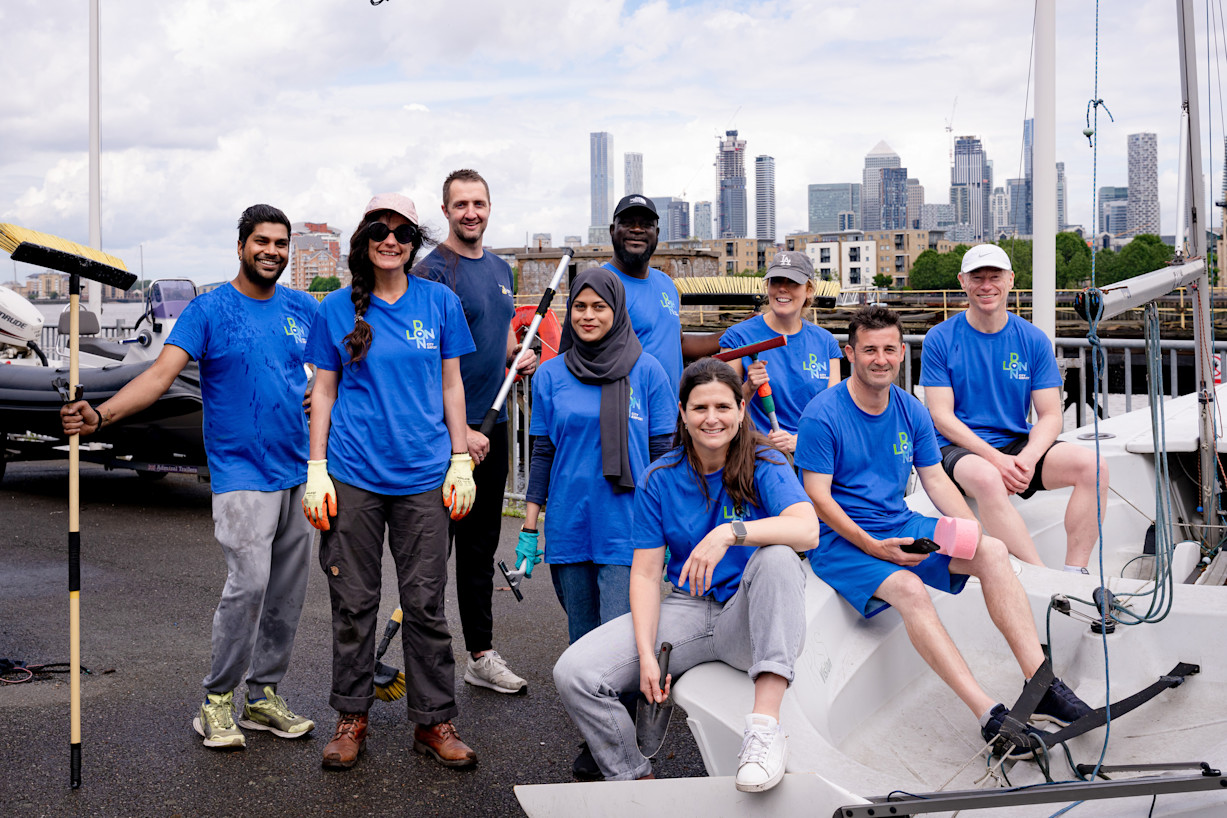 A group of LCY volunteers