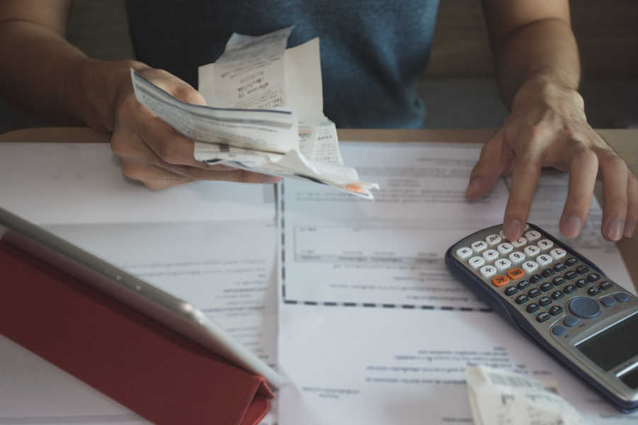 What Is Extra Expense Coverage? | LandesBlosch