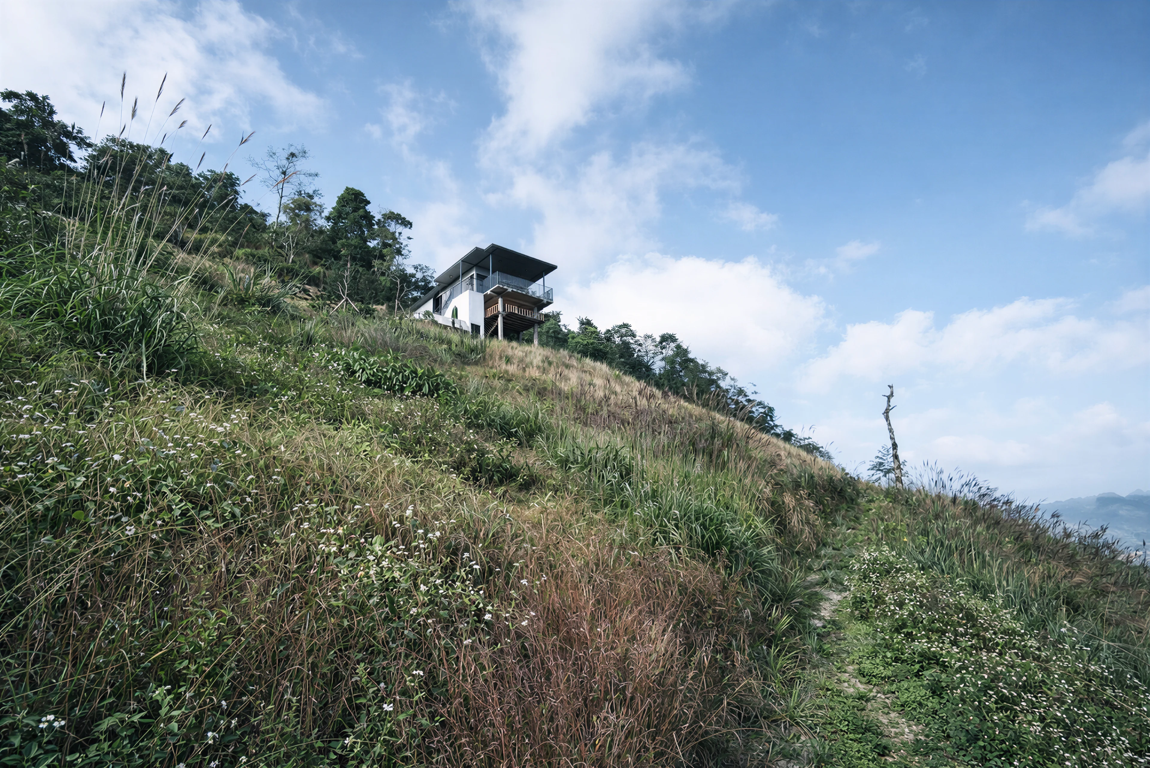06. VAN HO HILL HOUSE-5