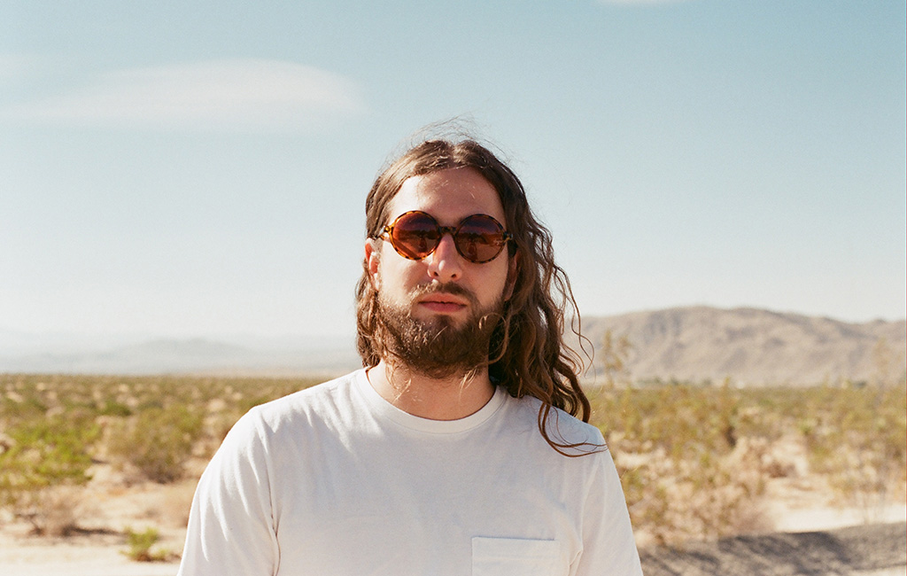 Nate Mercereau on the Harmony of Solo and Session Work – News – Spotify for Artists