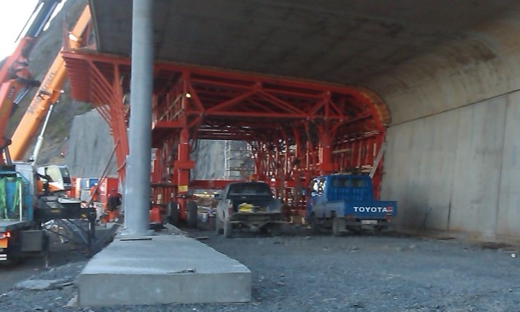 Design of Temporary Support during Construction
