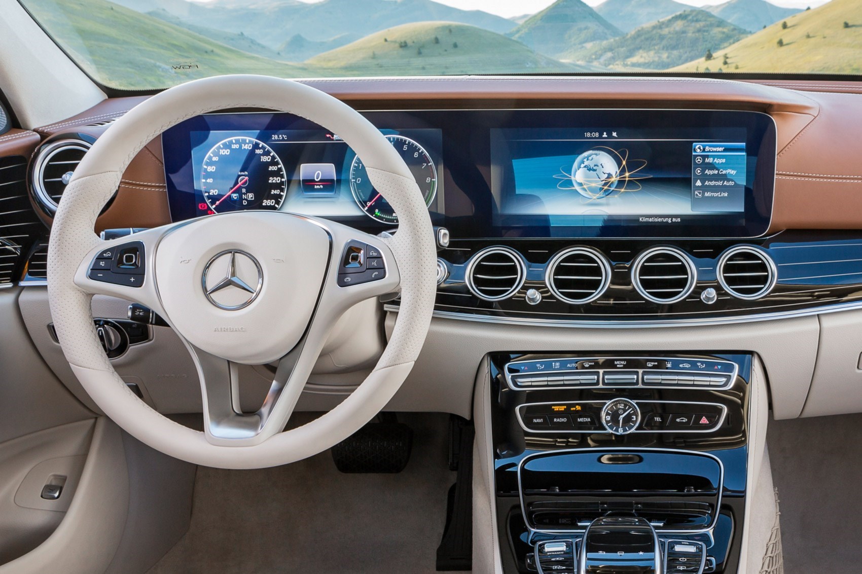 Mercedes e200 Interior