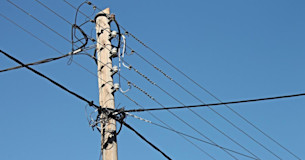 telefonledning stolpe