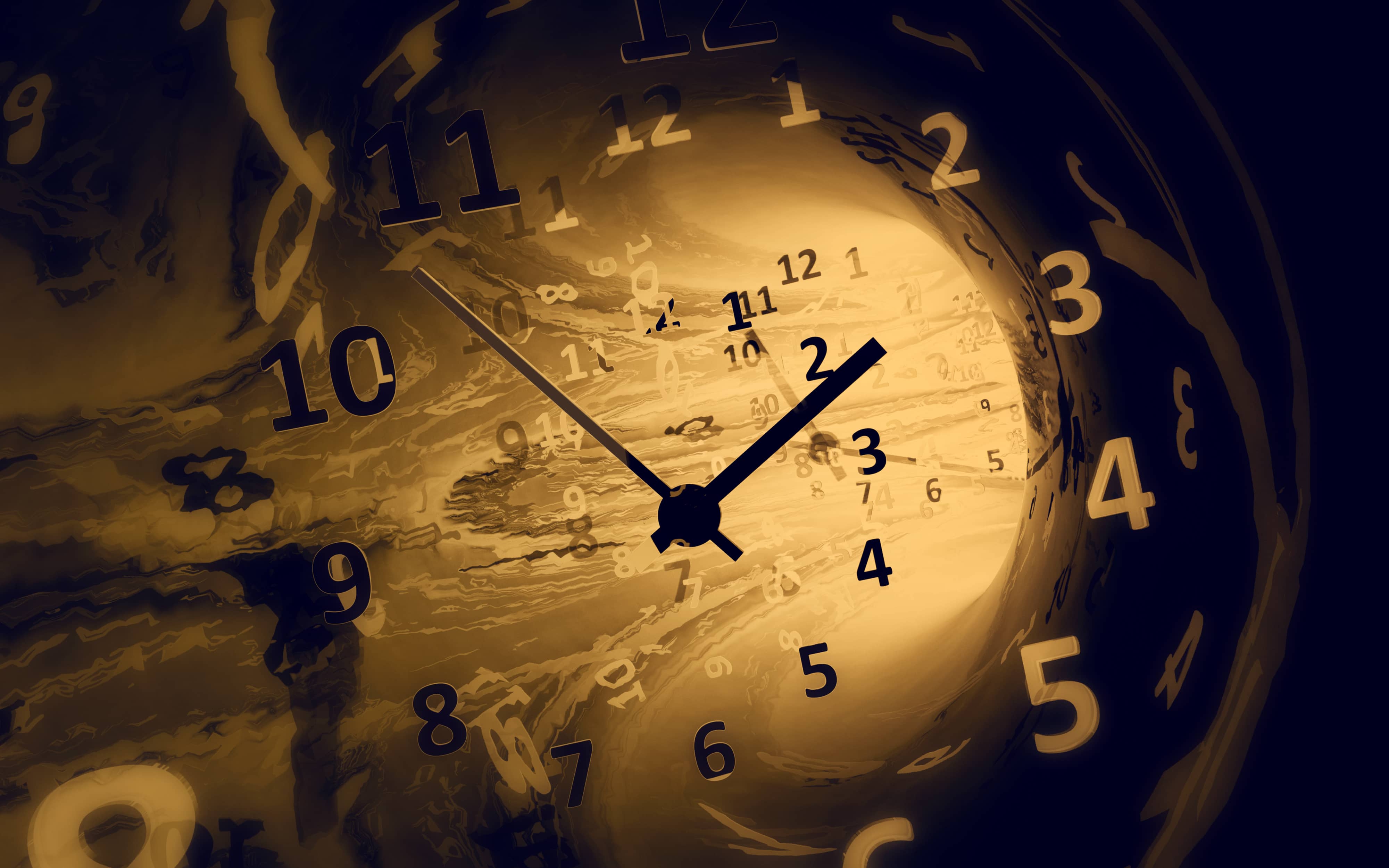 Dans le temps. Часы в прошлое. Путешествие во времени. Часы "путешествие во времени". Часы на красивом фоне.
