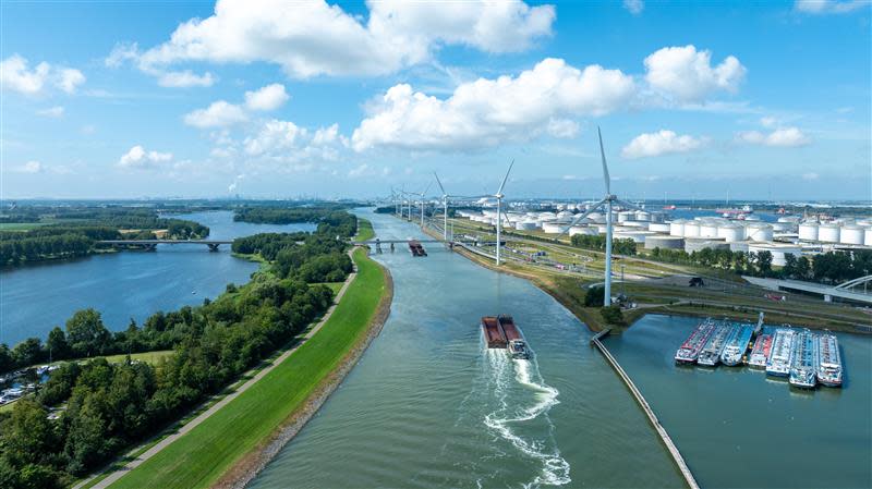 WisdomTree launches European infrastructure ETF