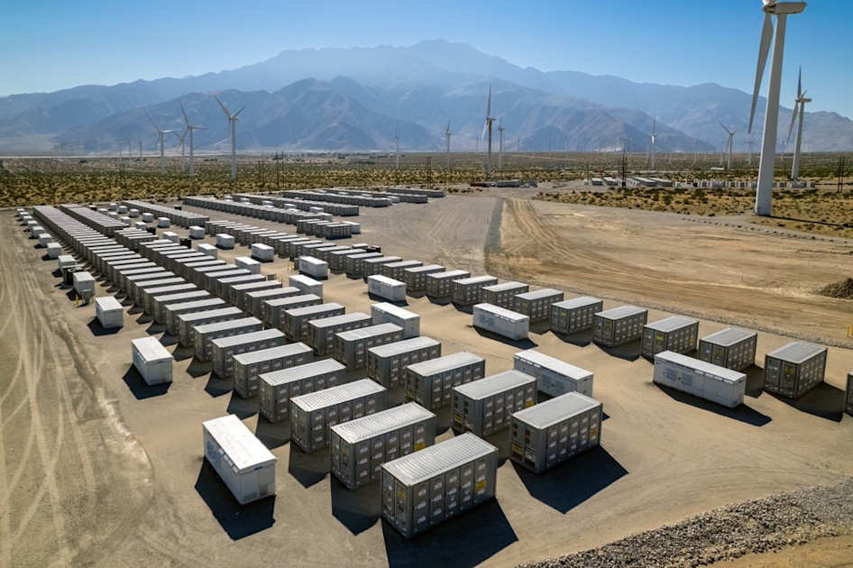 BlackRock Expands Energy Transition Offerings with Energy Storage and Hydrogen ETF Launch