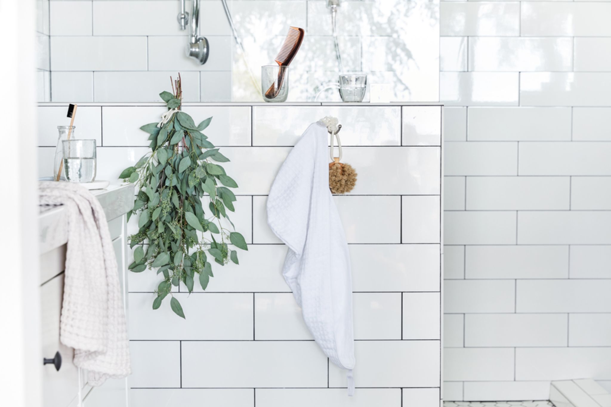 How to clean bathroom tile grout: Home remedies to banish mould