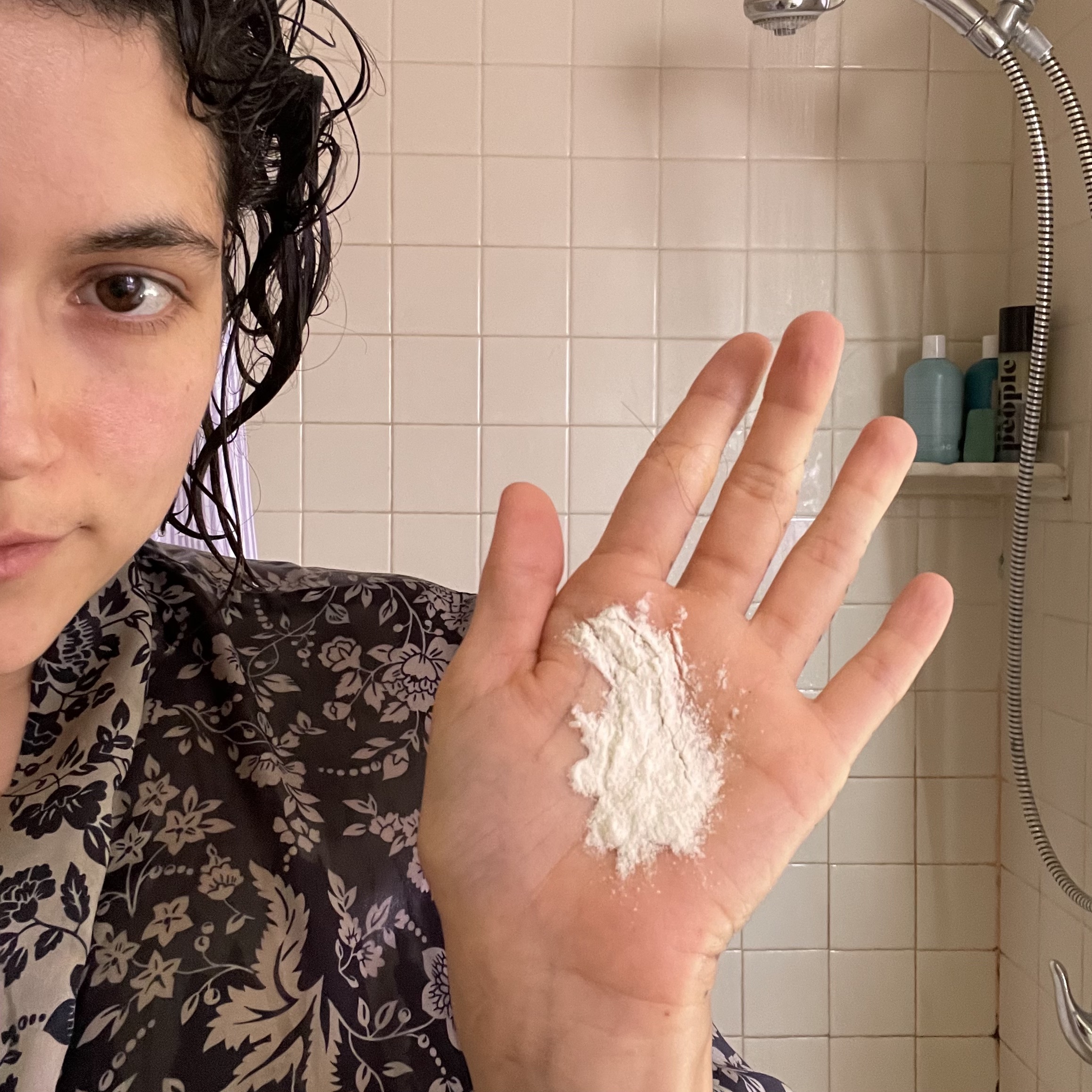 grit loft tilbehør What Is Powder Shampoo? We Tried the Eco-Friendly Alternative