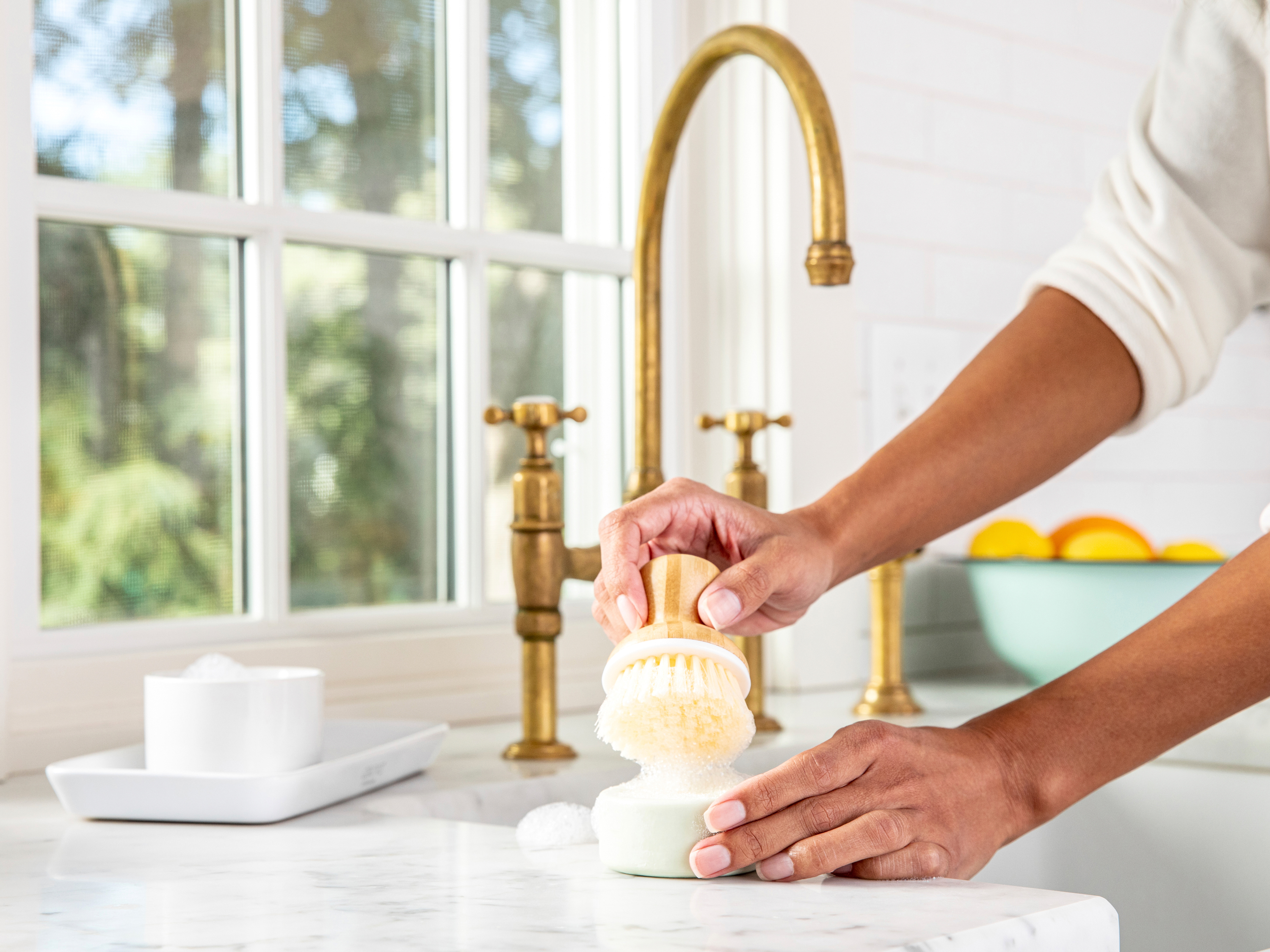 Pot Brush With Soap Dispenser And Drip Tray Multi functional - Temu